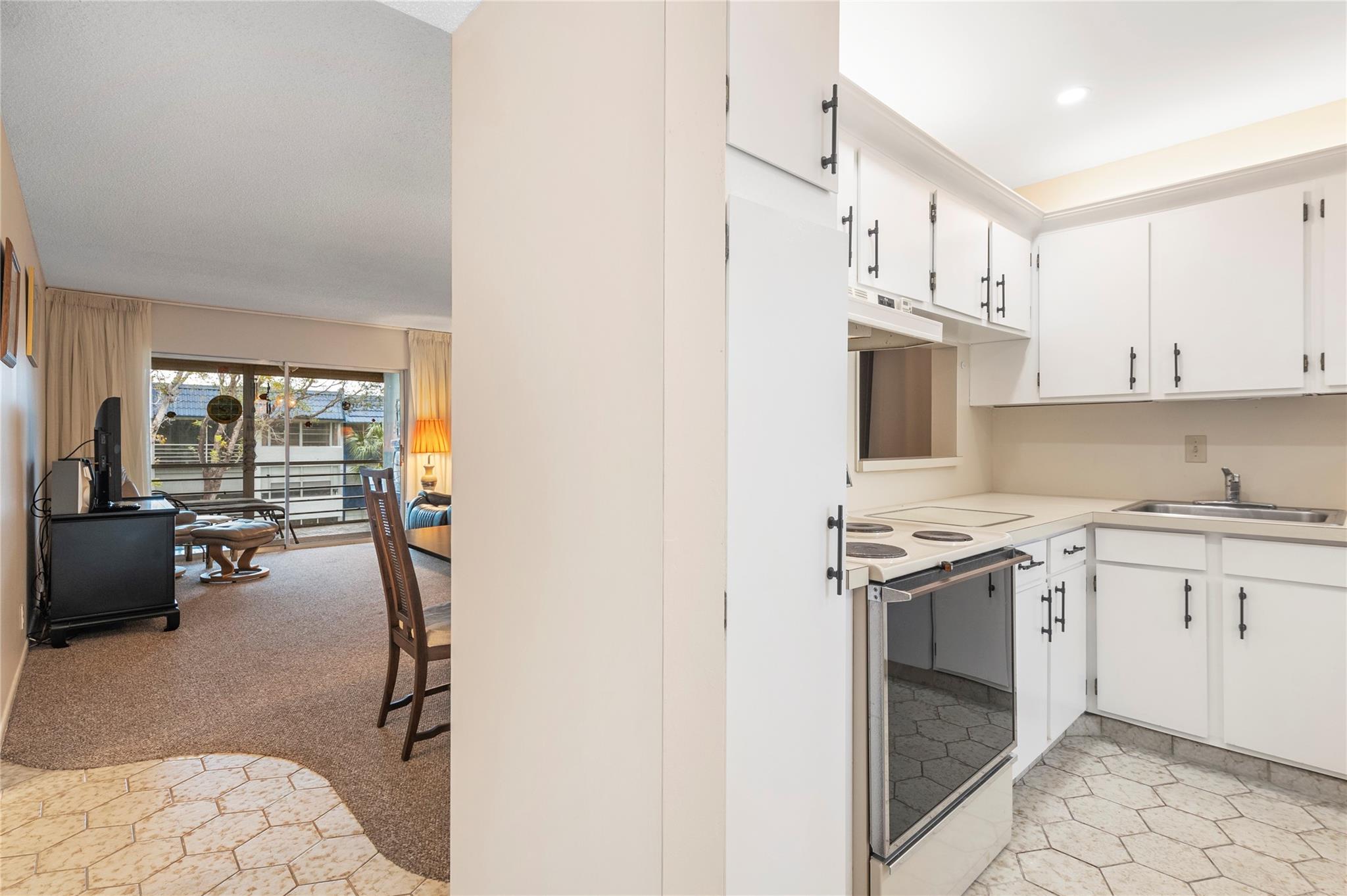 Holiday Springs Village