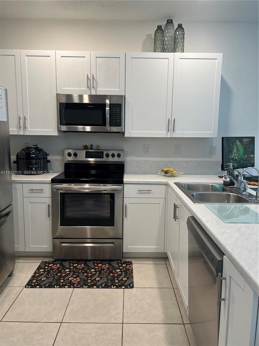 Keys Gate Residential