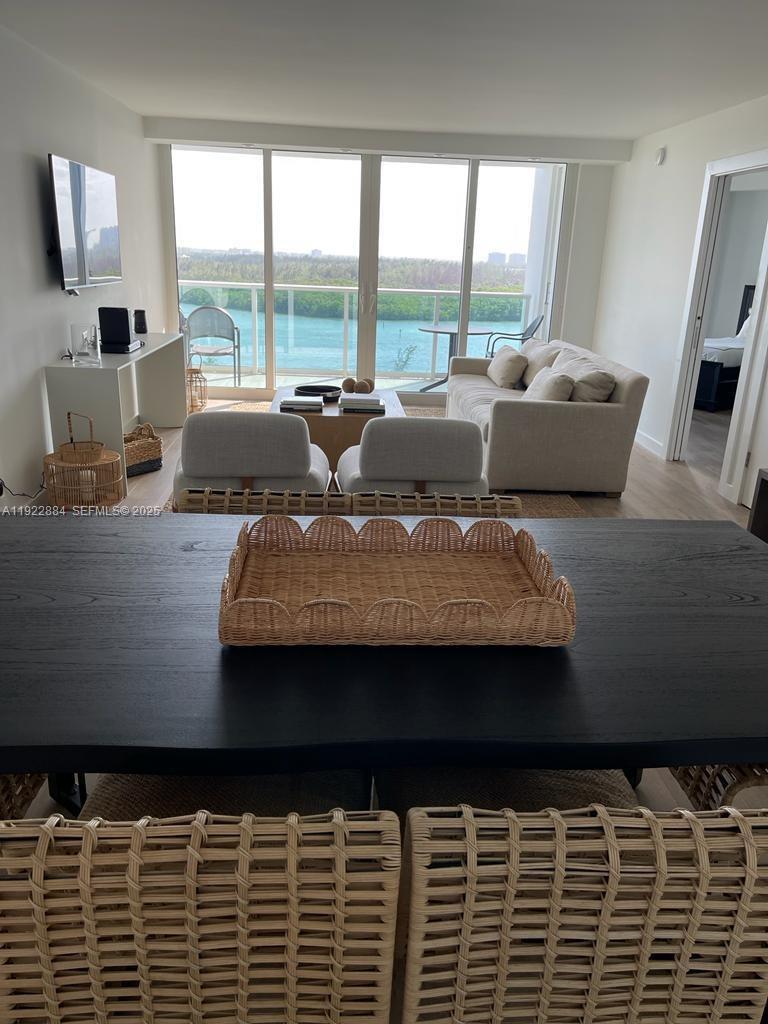 Arlen House East Condo