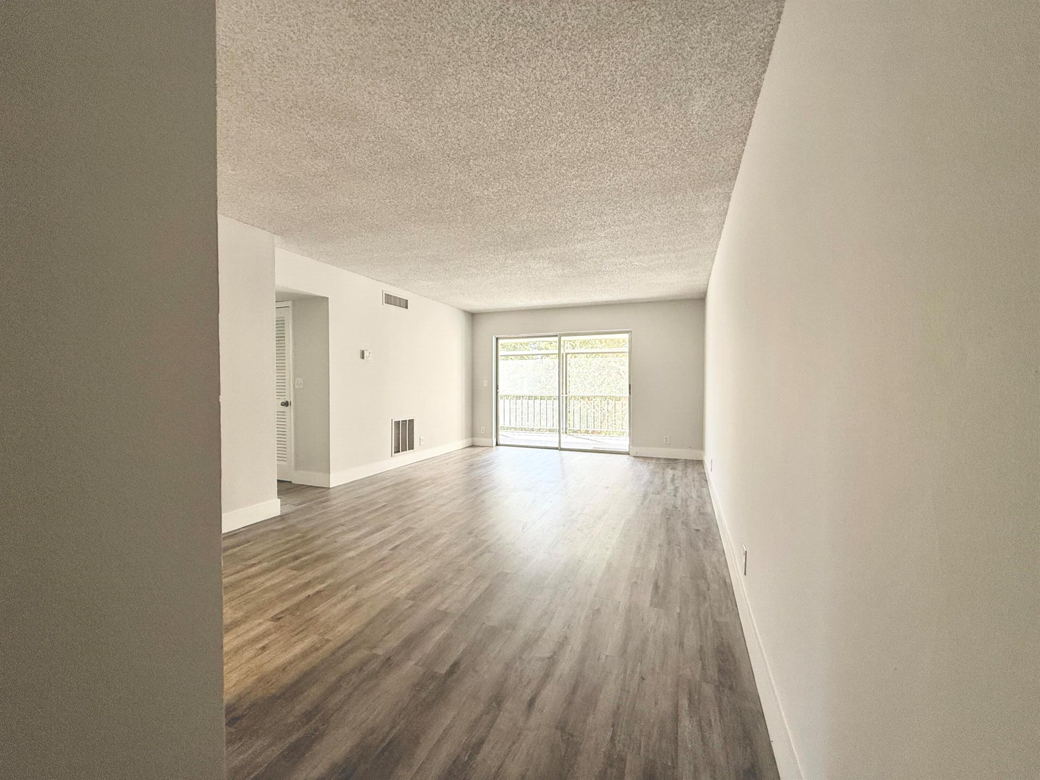 Spanish Oaks Condo