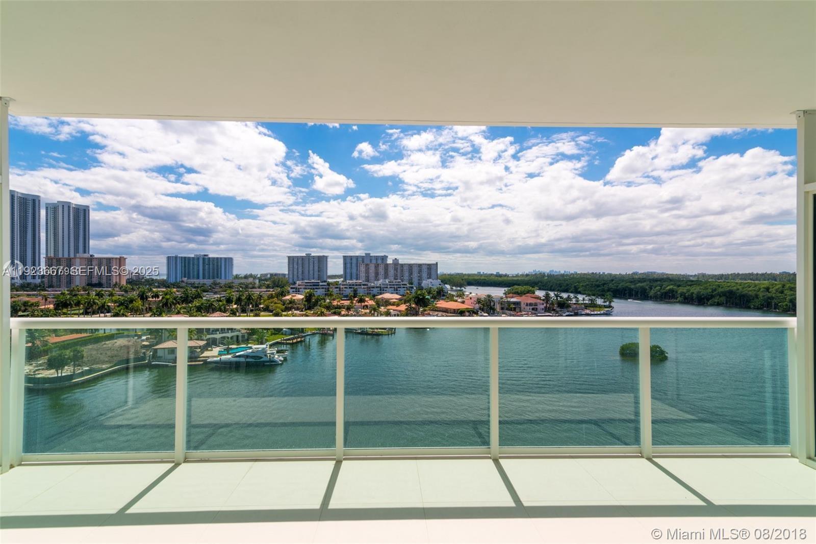 Apartamento para Alugar em Sunny Isles Beach, FL