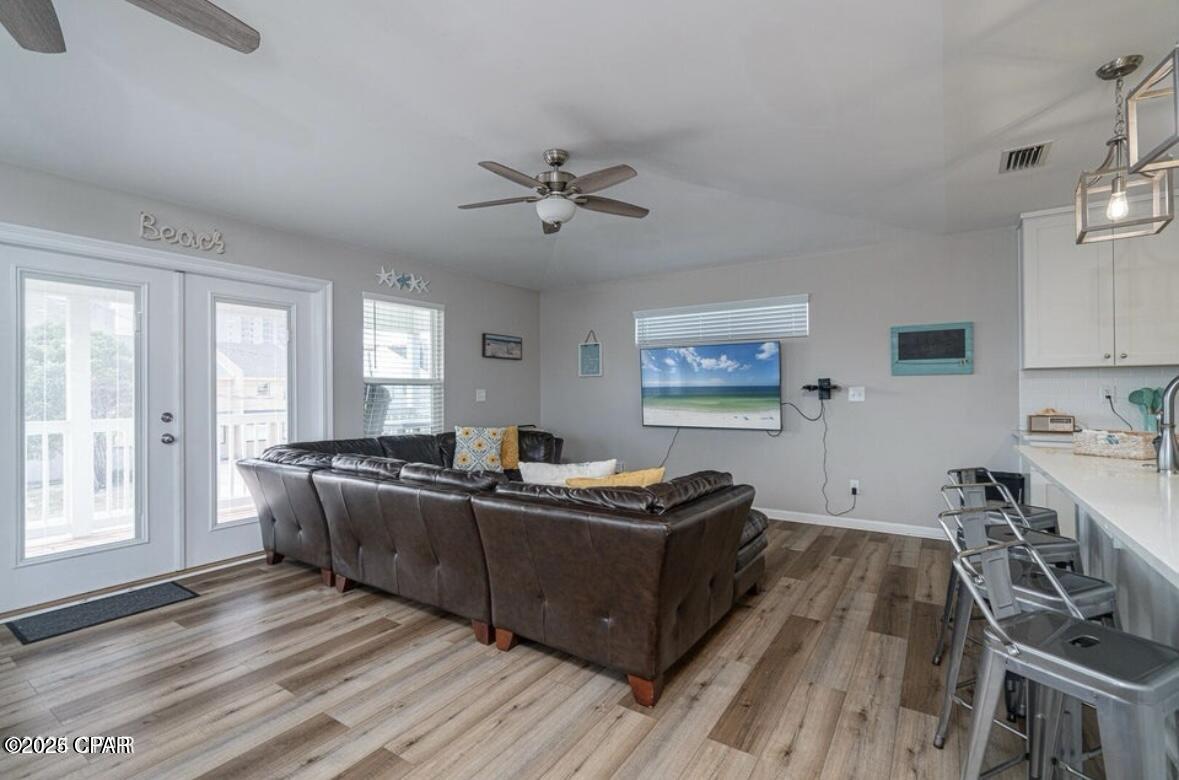 Image 10 For 6320 Beach Drive