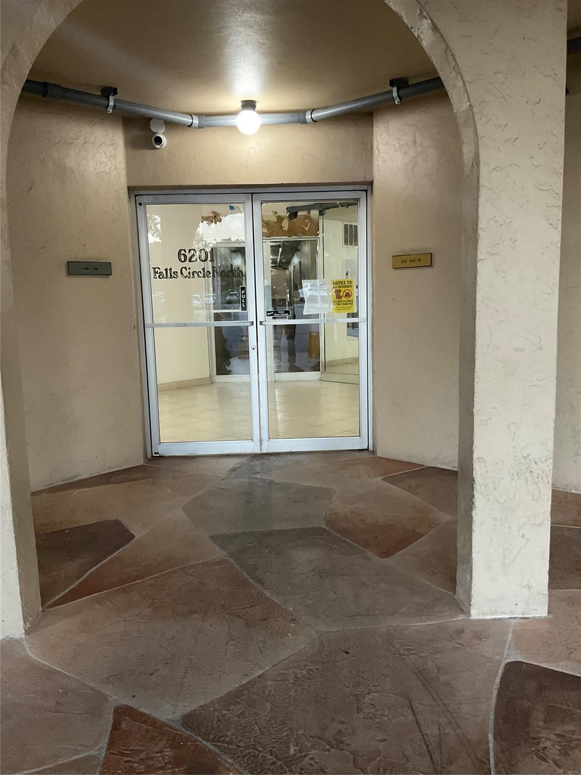 Homes for sale in Lauderhill, FL | 6201 N Falls Circle Dr #309, Lauderhill, FL 33319 | MLS# F10539256