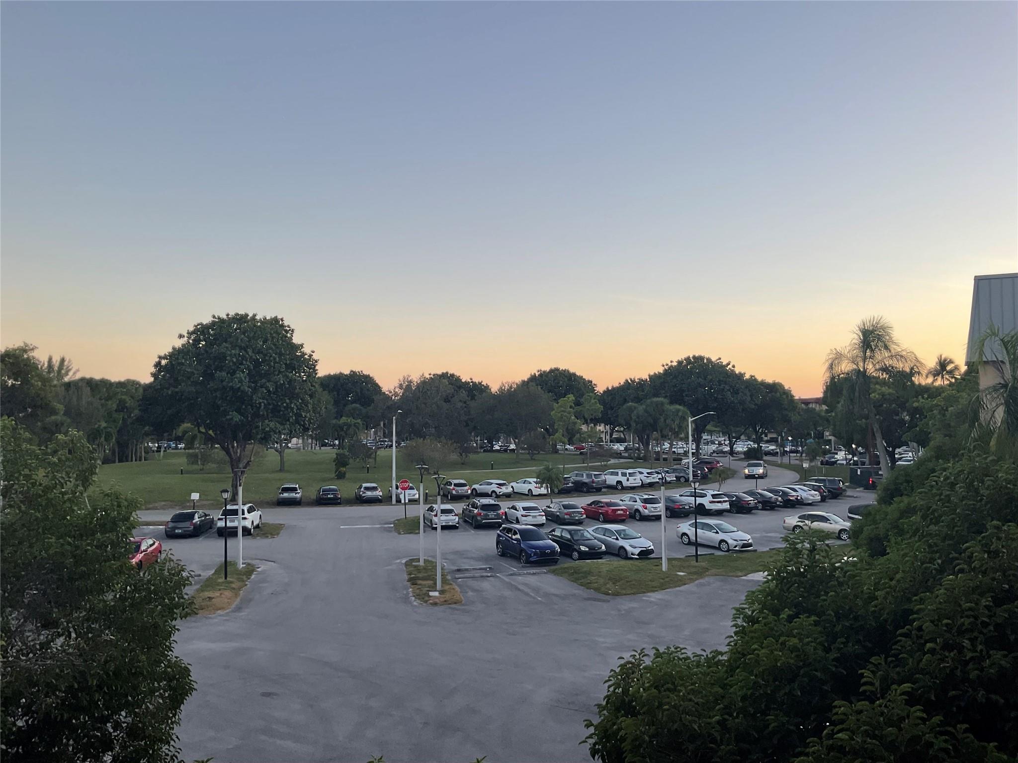 Homes for sale in Lauderhill, FL | 6201 N Falls Circle Dr #309, Lauderhill, FL 33319 | MLS# F10539256