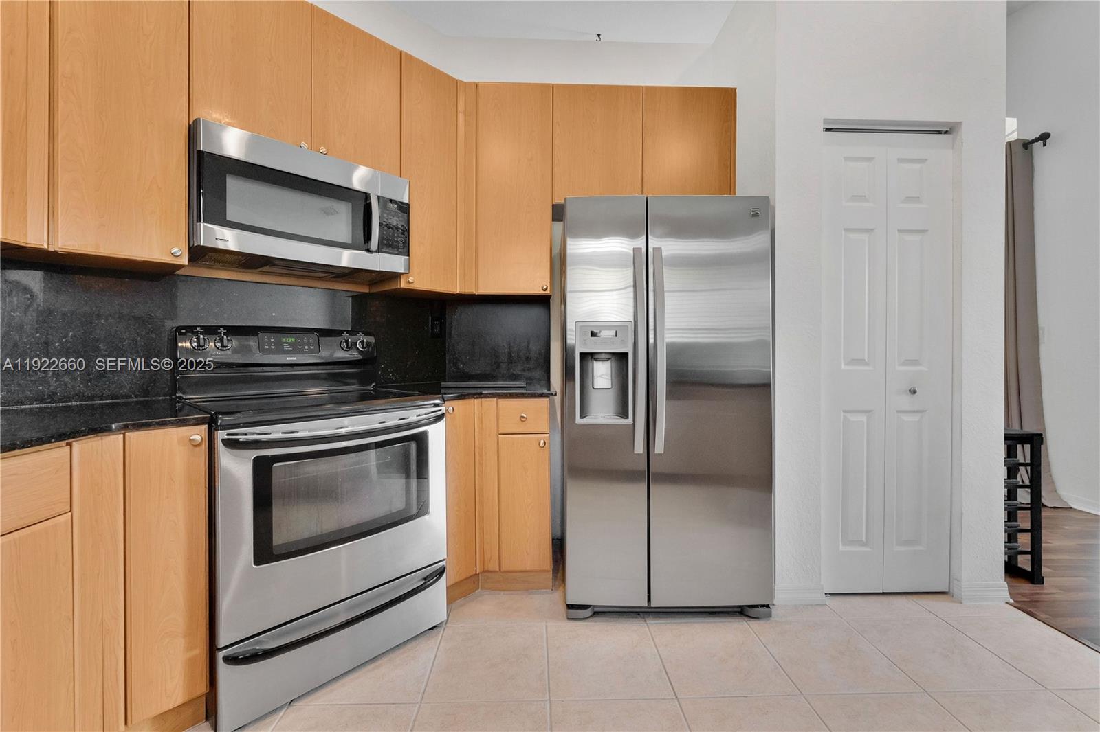 Ventanas At Homestead