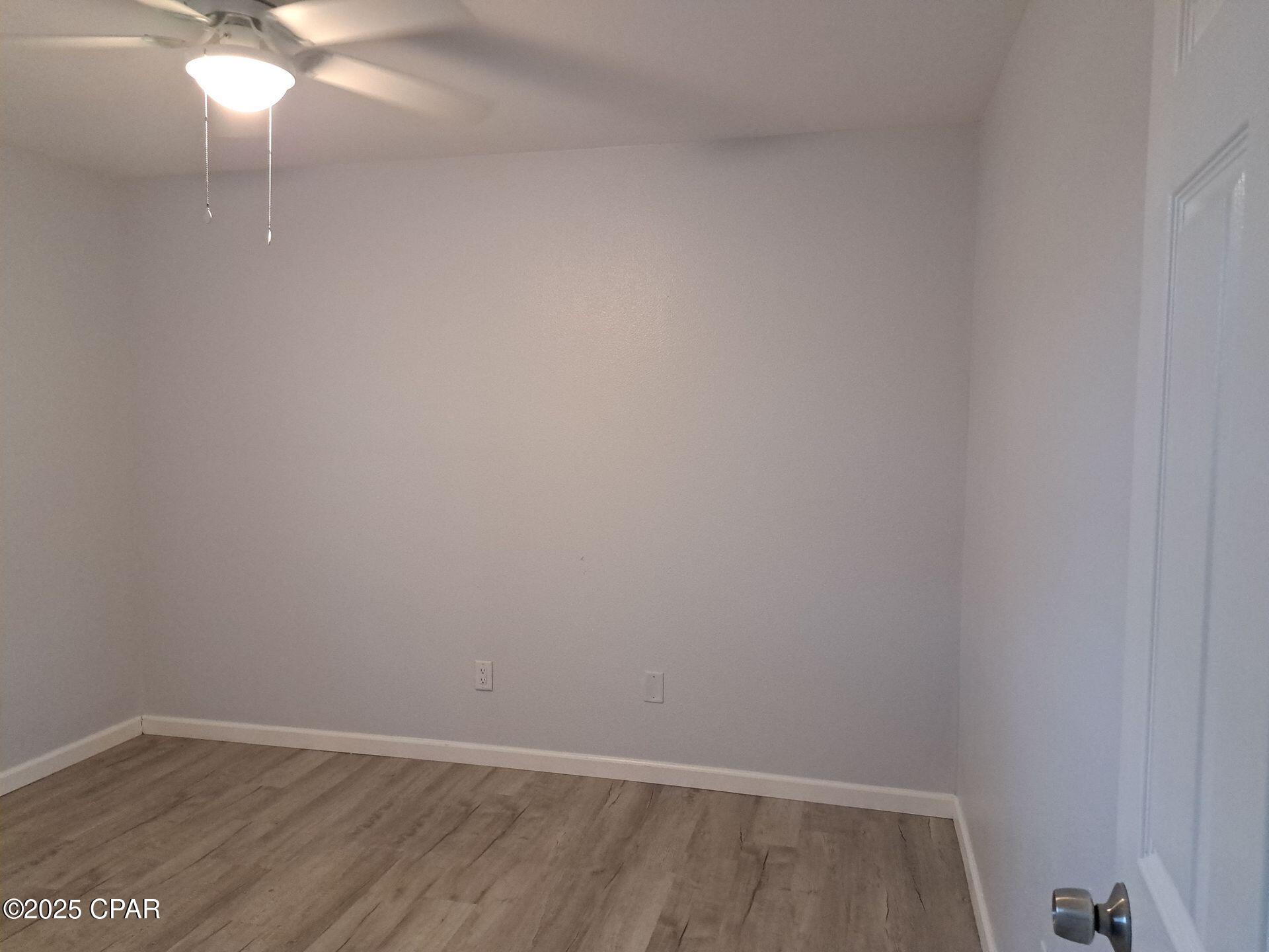 Image 17 For 4828 Grimes Street 2