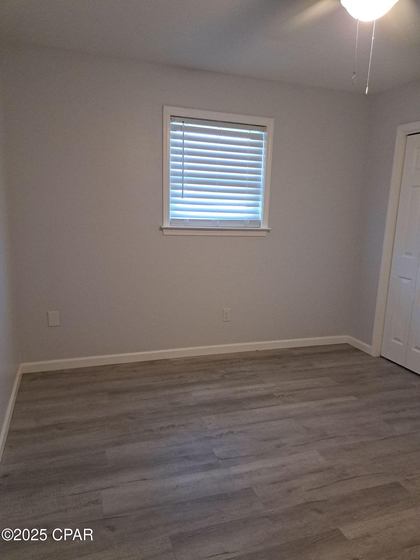 Image 9 For 4828 Grimes Street 2