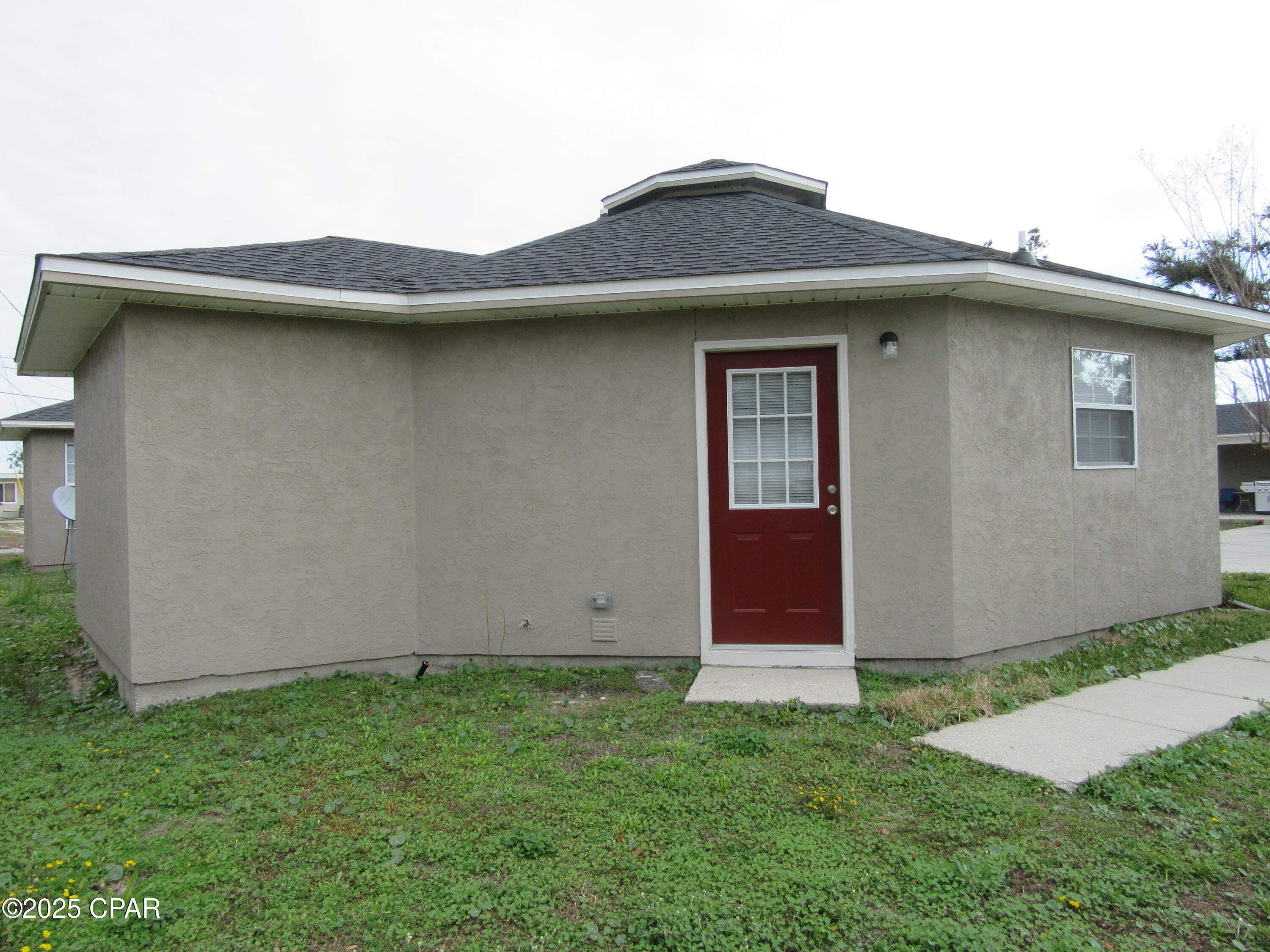 Image 3 For 1401 Gulf Avenue 7