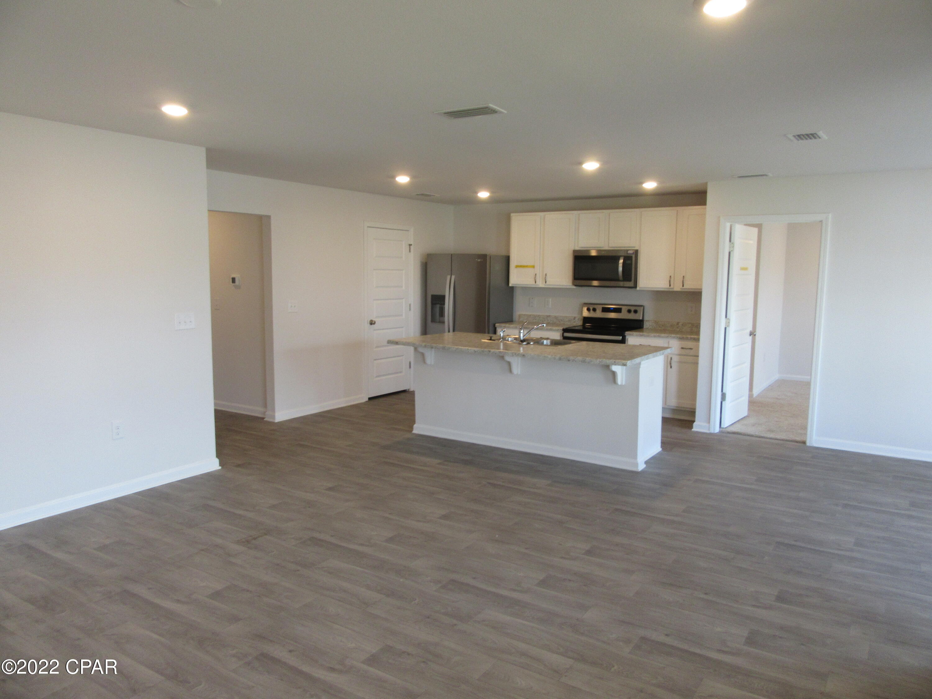 Image 13 For 4015 Pioneer Lane