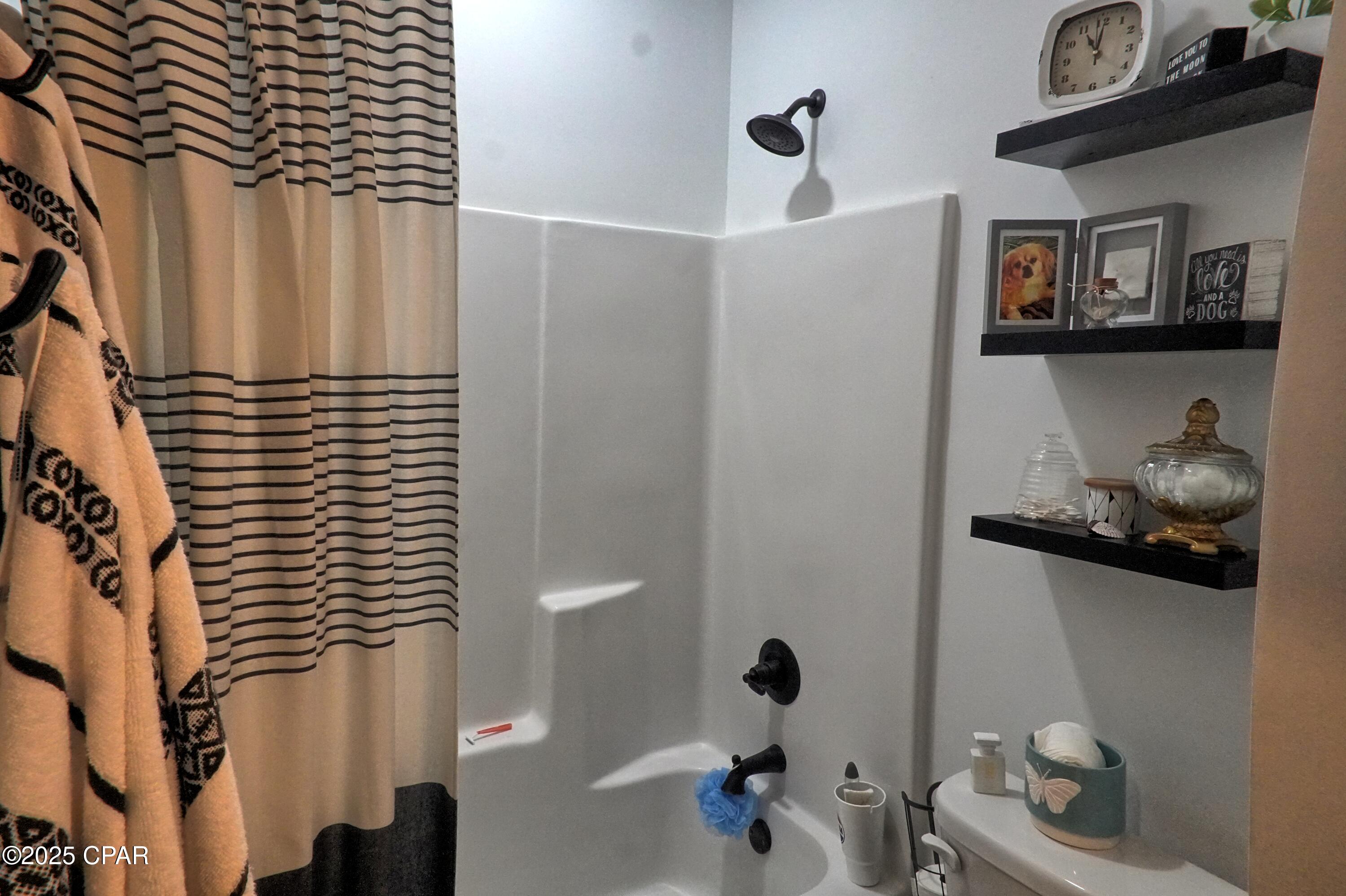 Image 24 For 908 Caryville Road