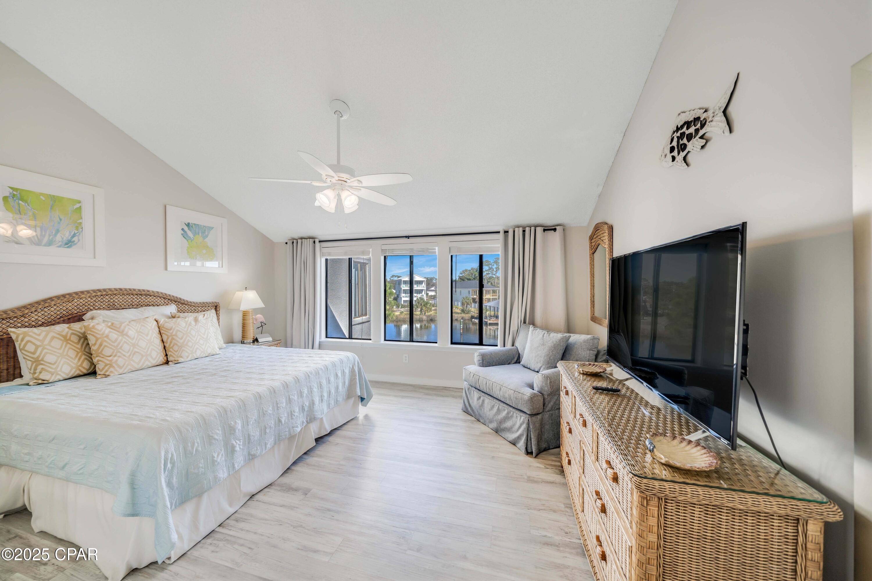 Image 18 For 8730 Thomas Drive 313