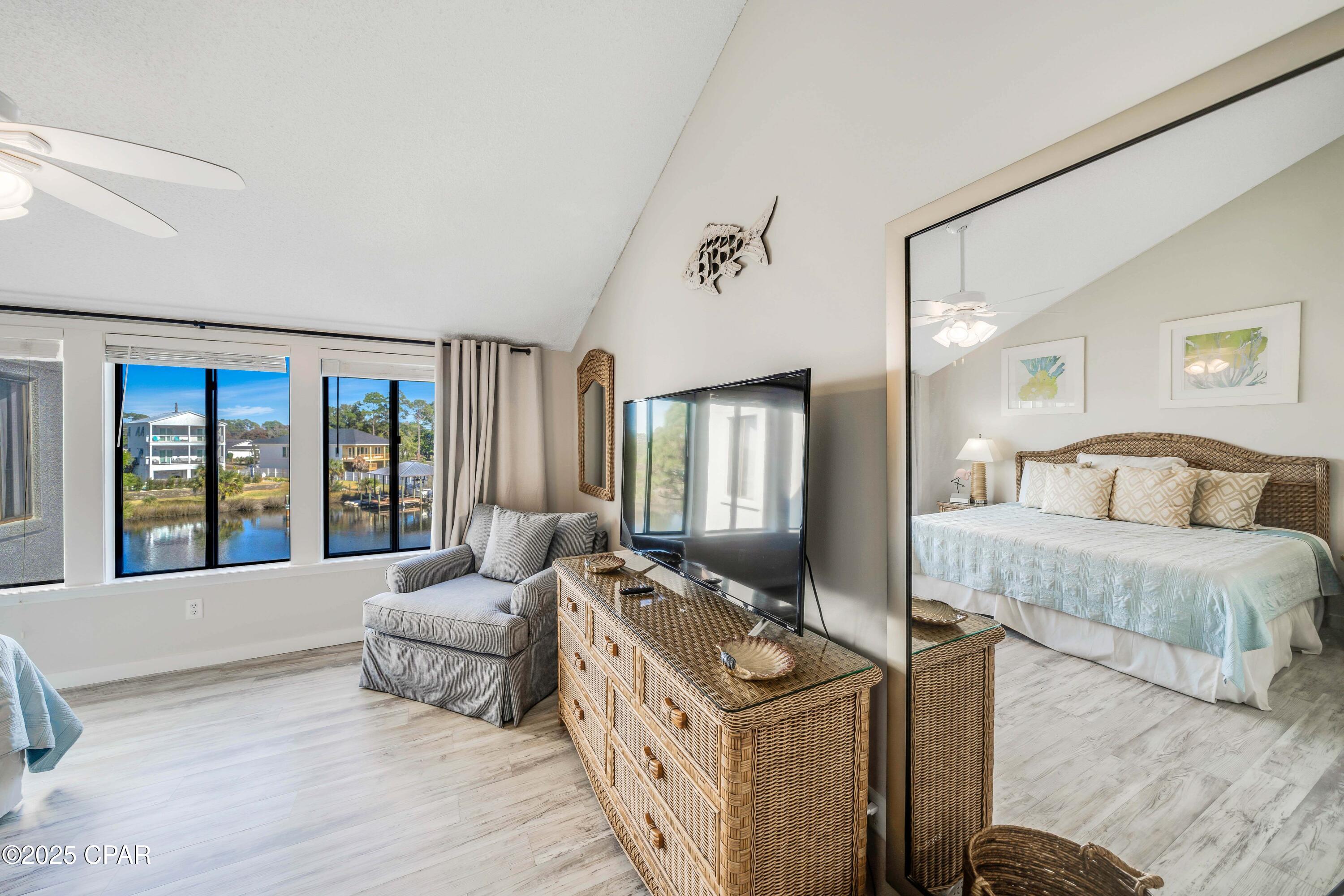 Image 19 For 8730 Thomas Drive 313