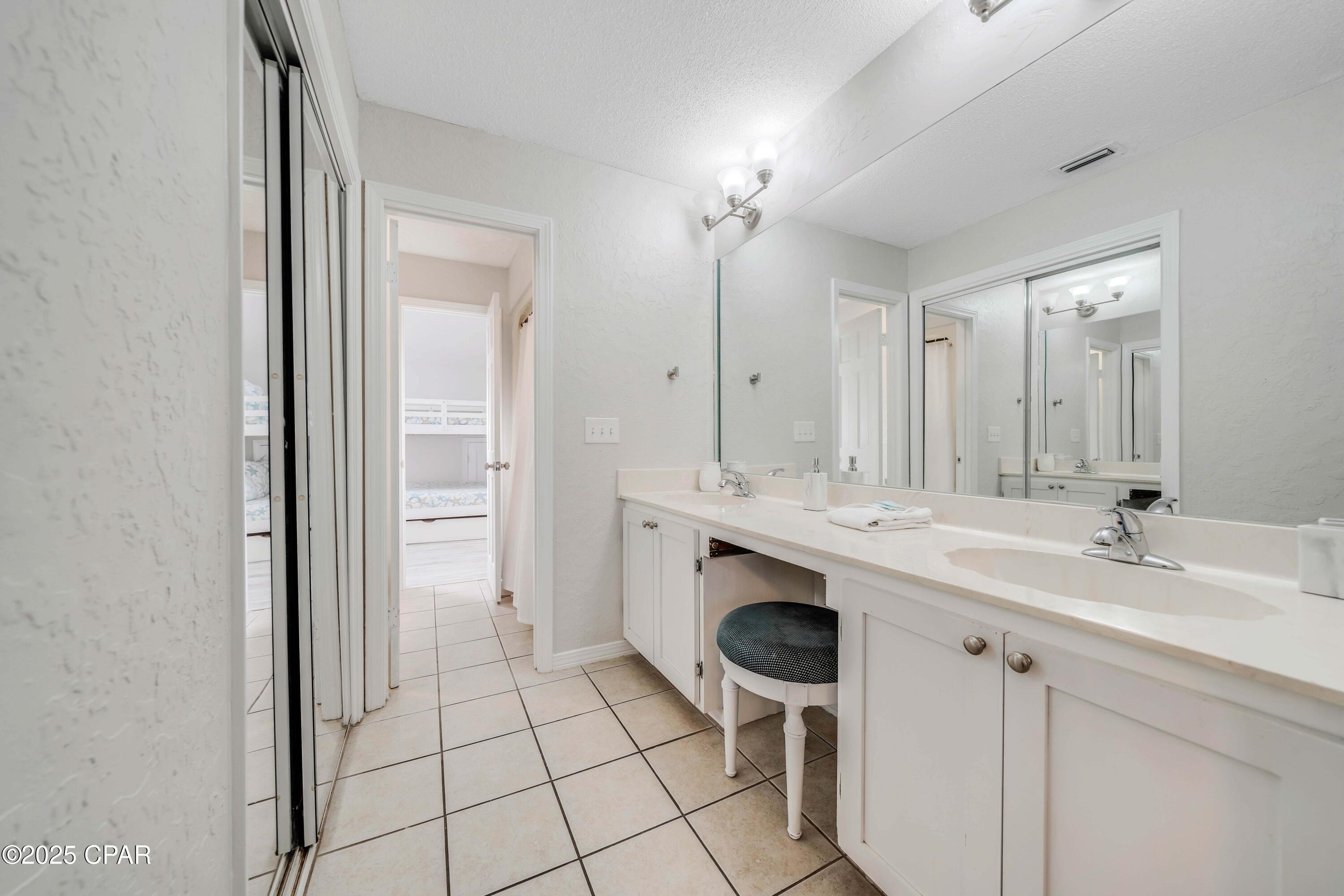 Image 24 For 8730 Thomas Drive 313