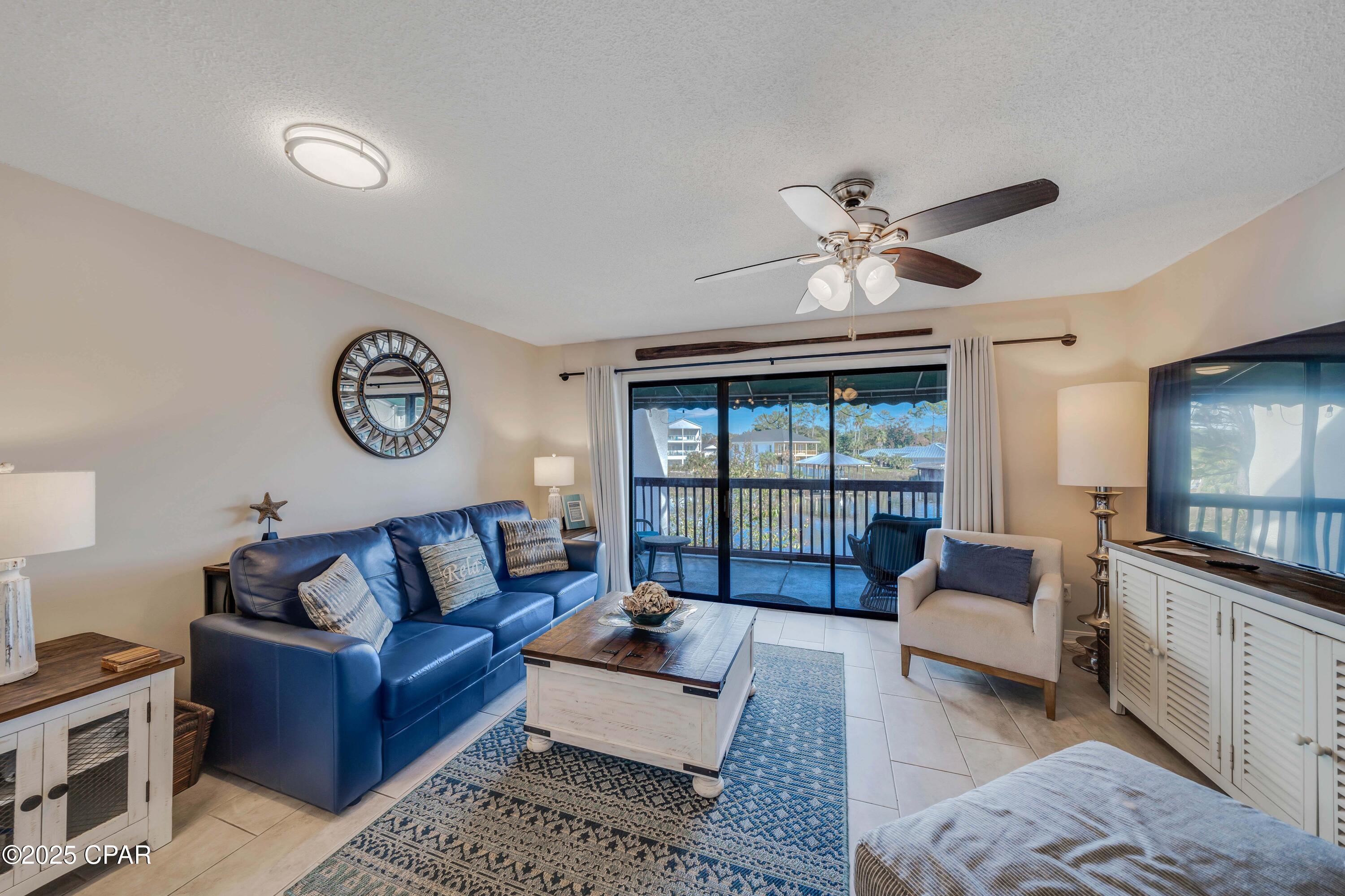 Image 4 For 8730 Thomas Drive 313