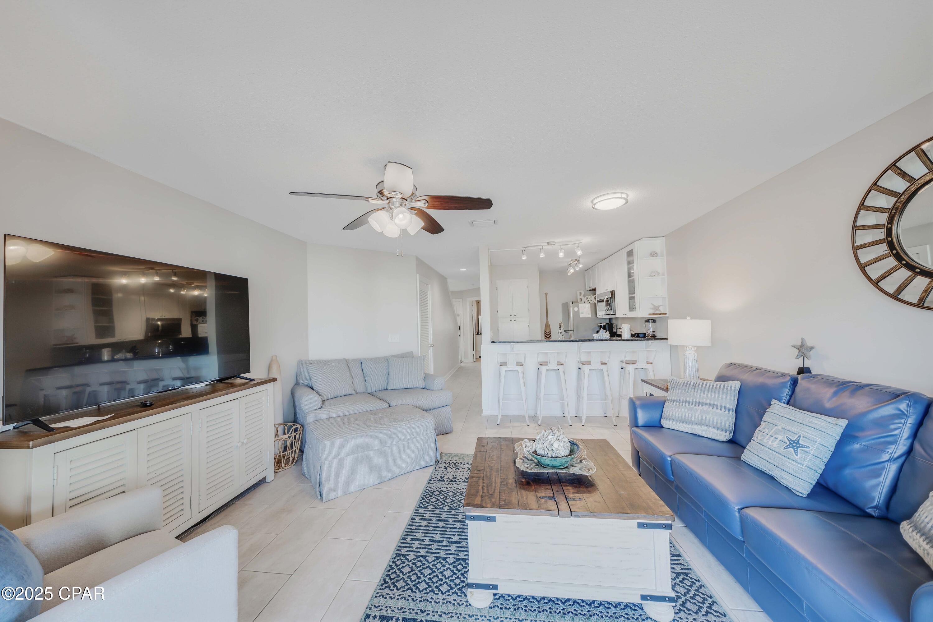 Image 6 For 8730 Thomas Drive 313