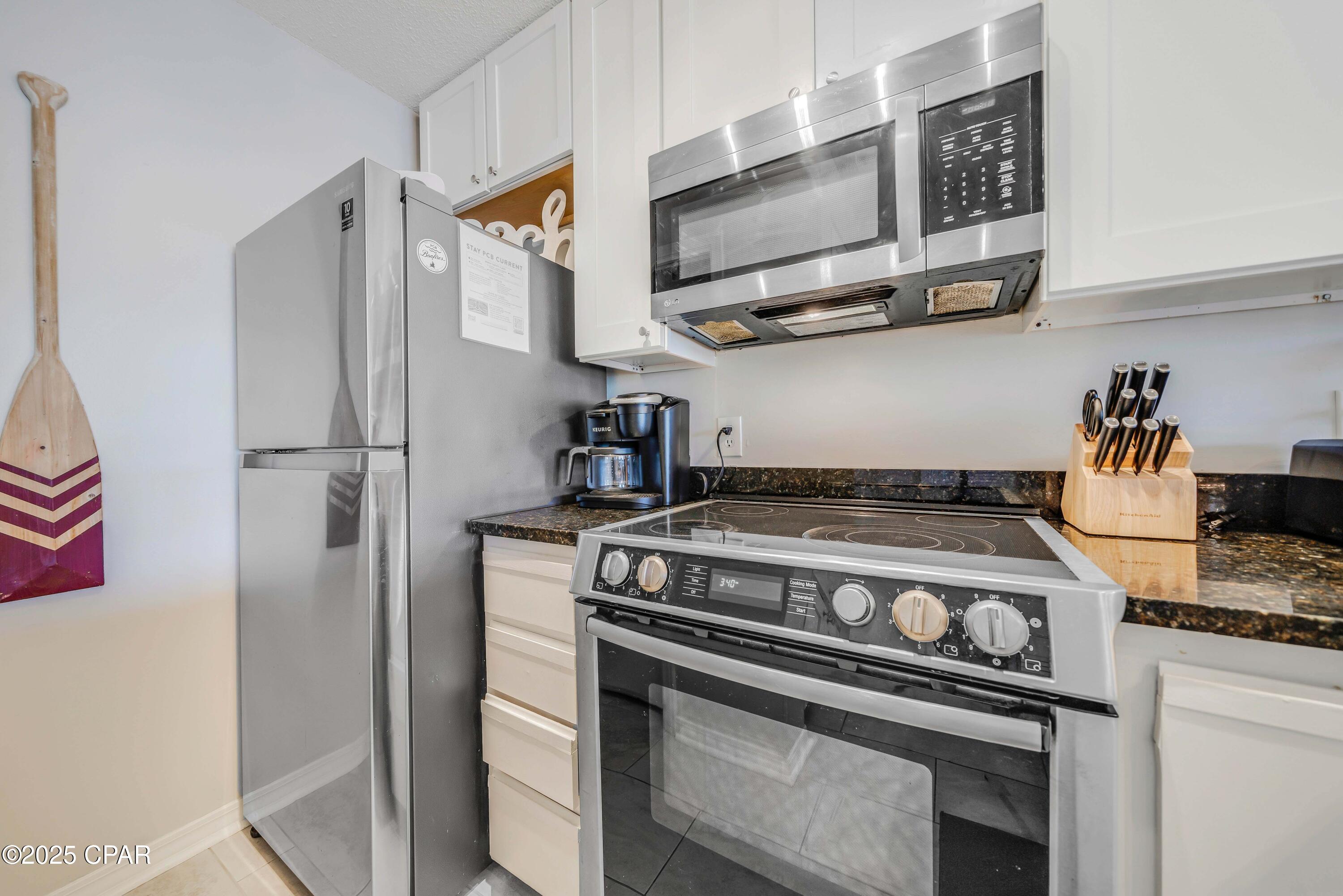 Image 9 For 8730 Thomas Drive 313