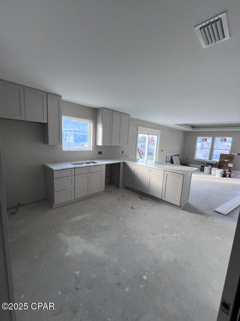 Image 3 For 1 Harvard Circle