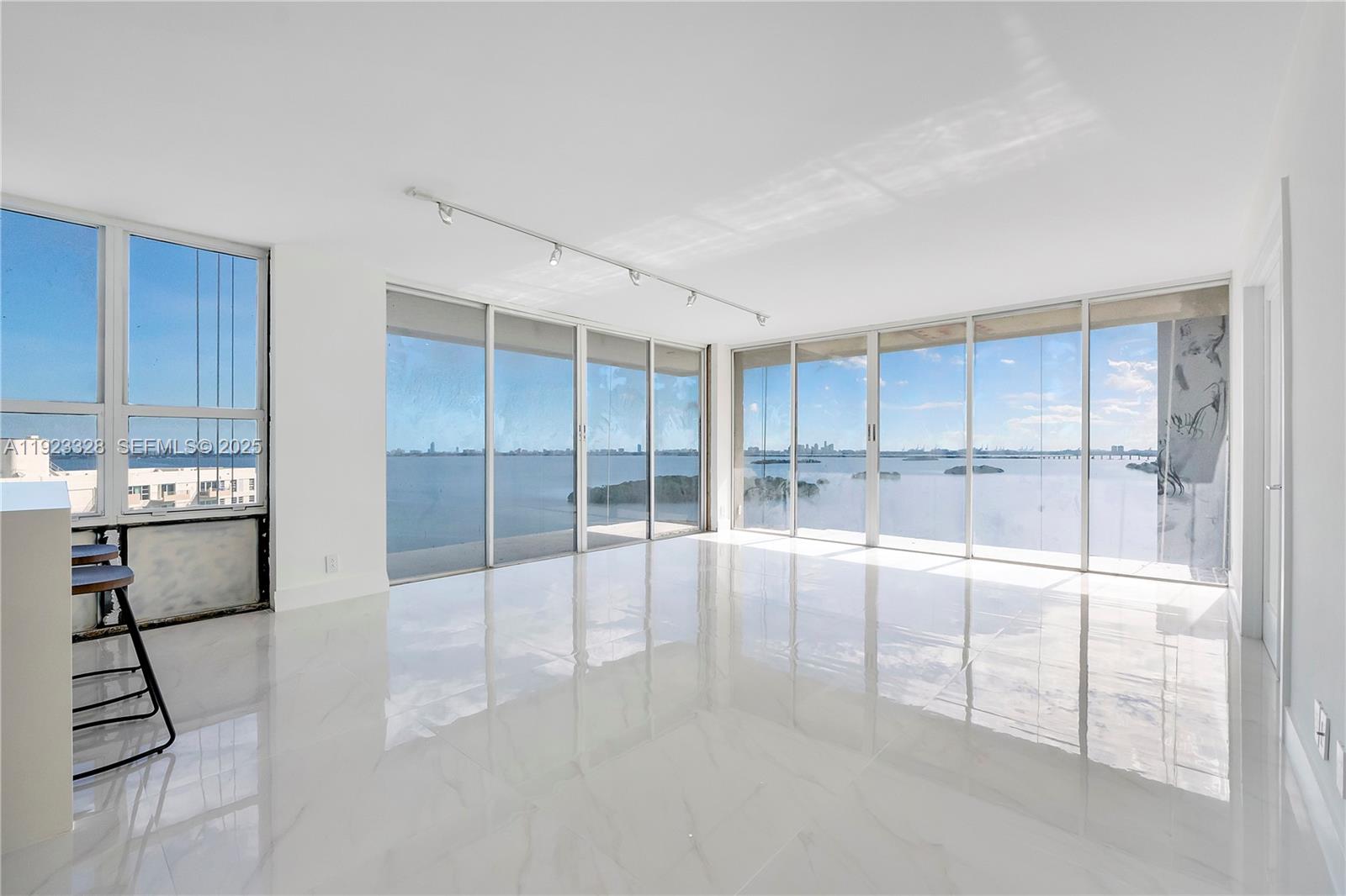 The Palm Bay Yacht Club C