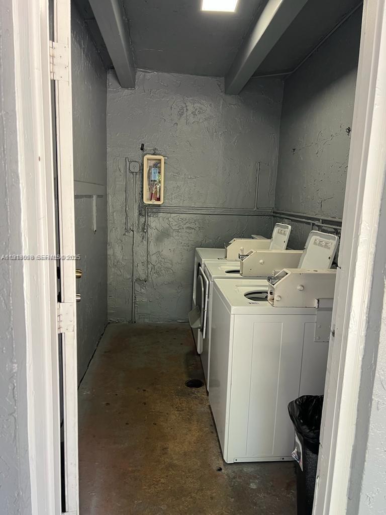 Homes for sale in Dania Beach, FL | 3265 Griffin Rd #101, Dania Beach, FL 33312 | MLS# A11918098