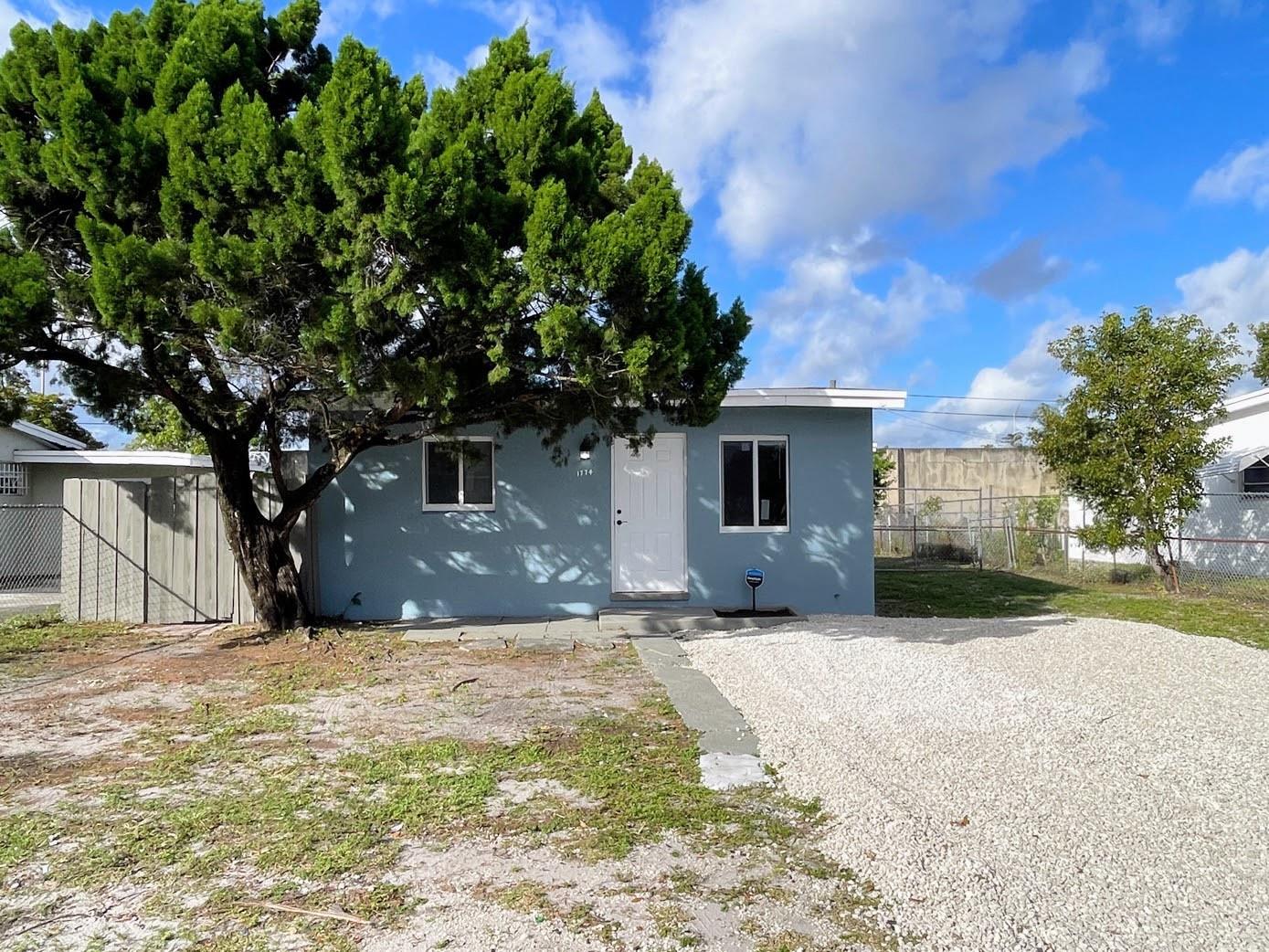 Lauderdale Manors Rev