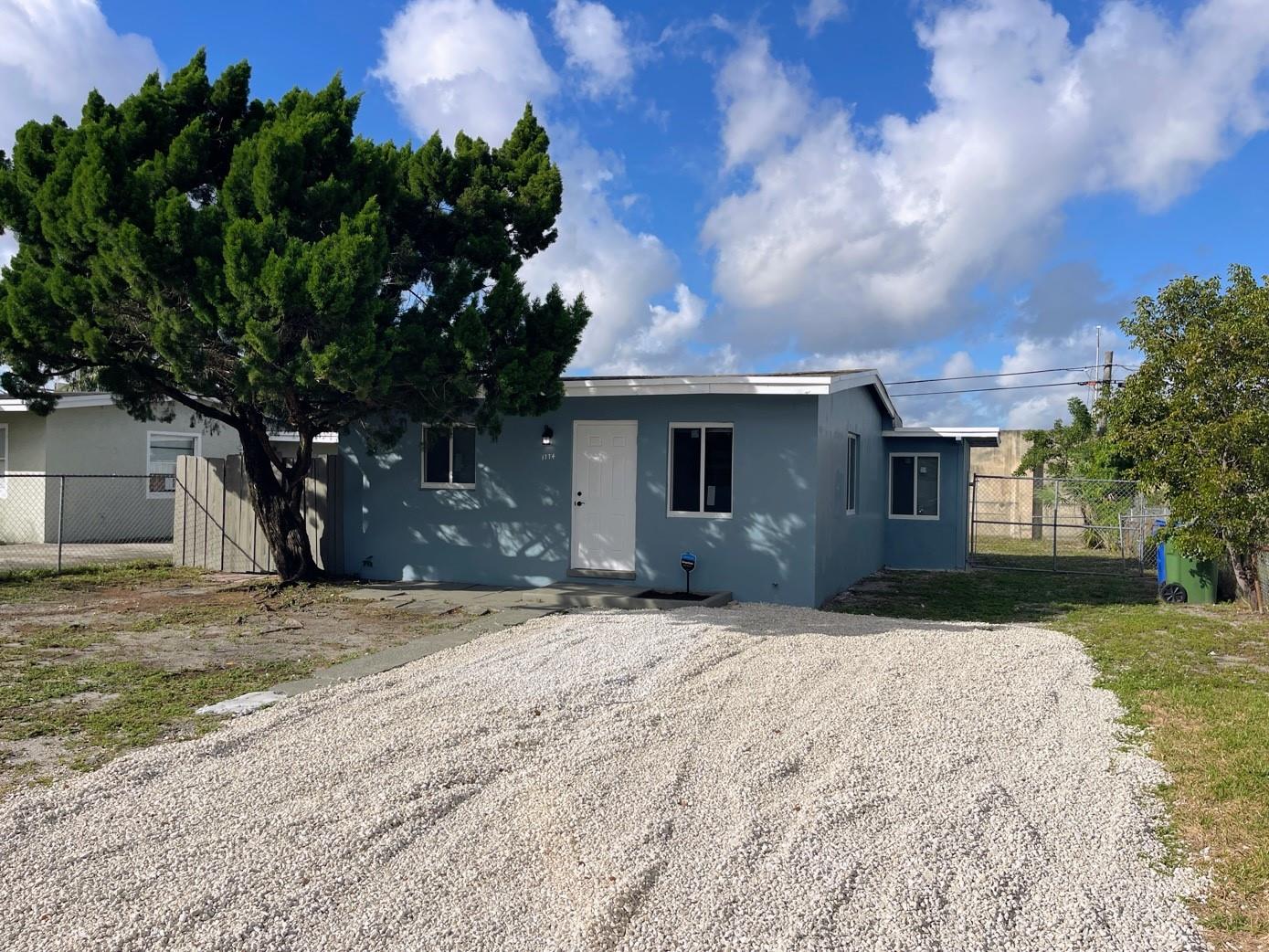 Lauderdale Manors Rev