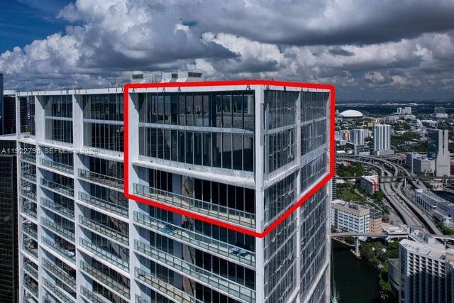 465 Brickell Ave 5701