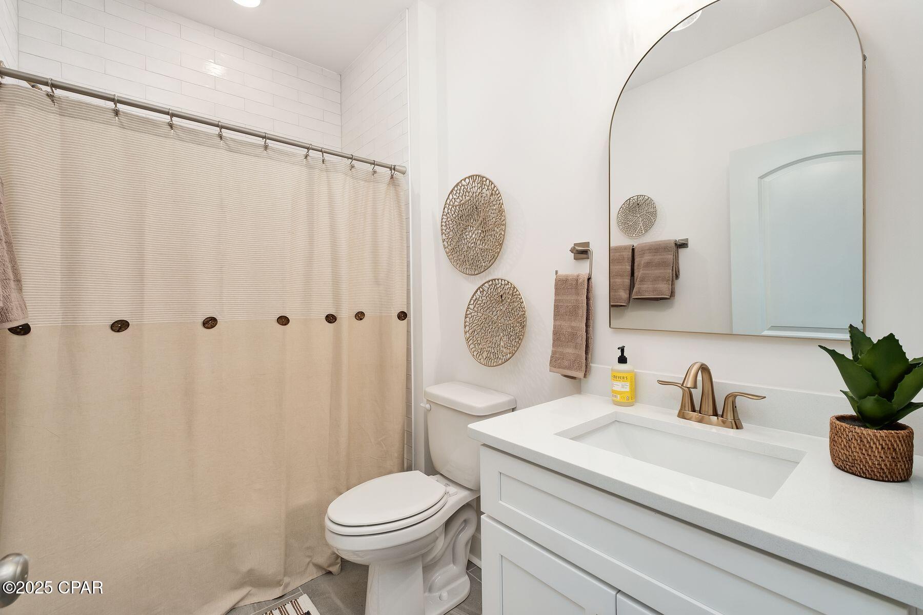 Image 24 For 19905 Charlie Claude Drive