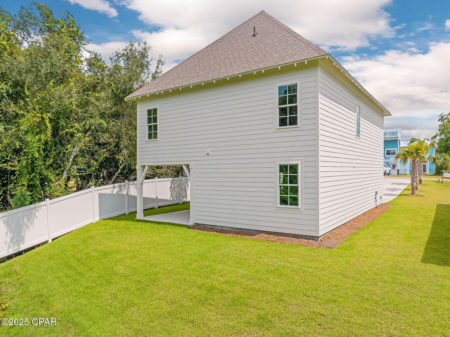 Image 34 For 19905 Charlie Claude Drive