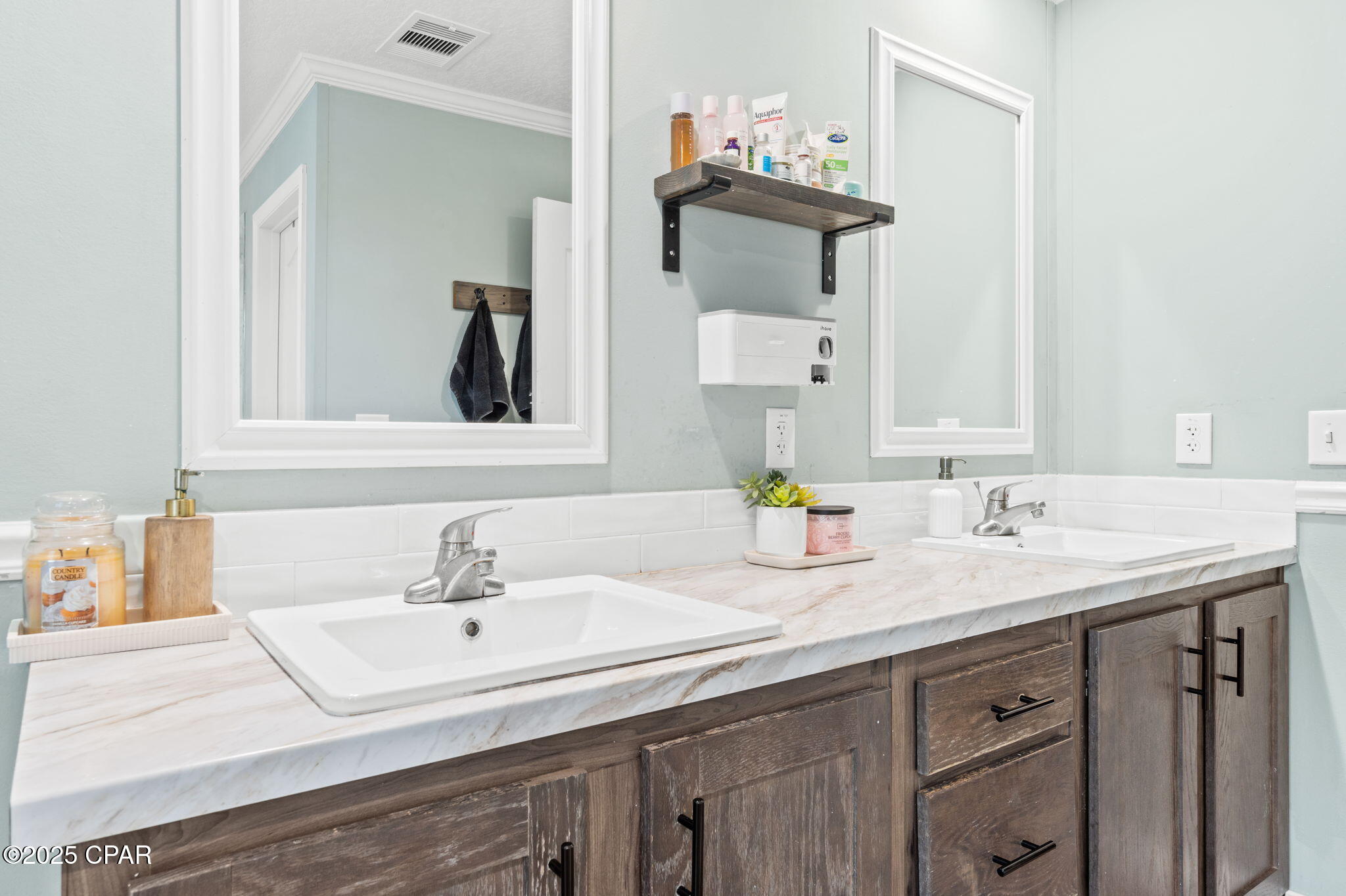 Image 18 For 11 Steven Street