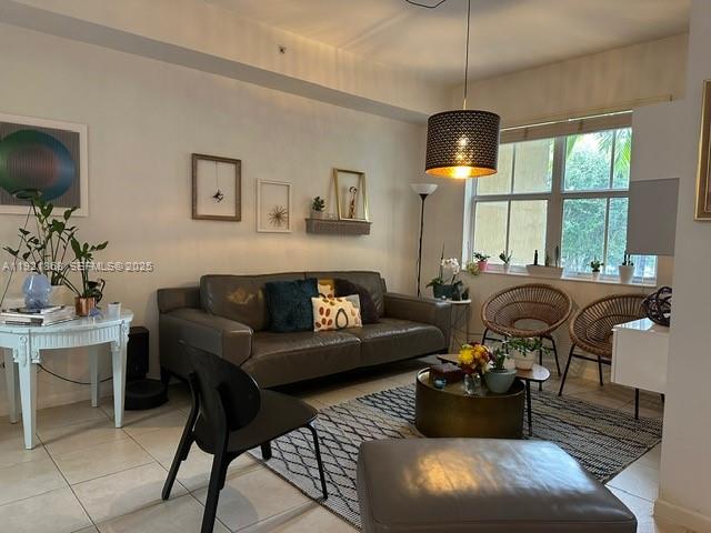 Promenade Shores At Doral