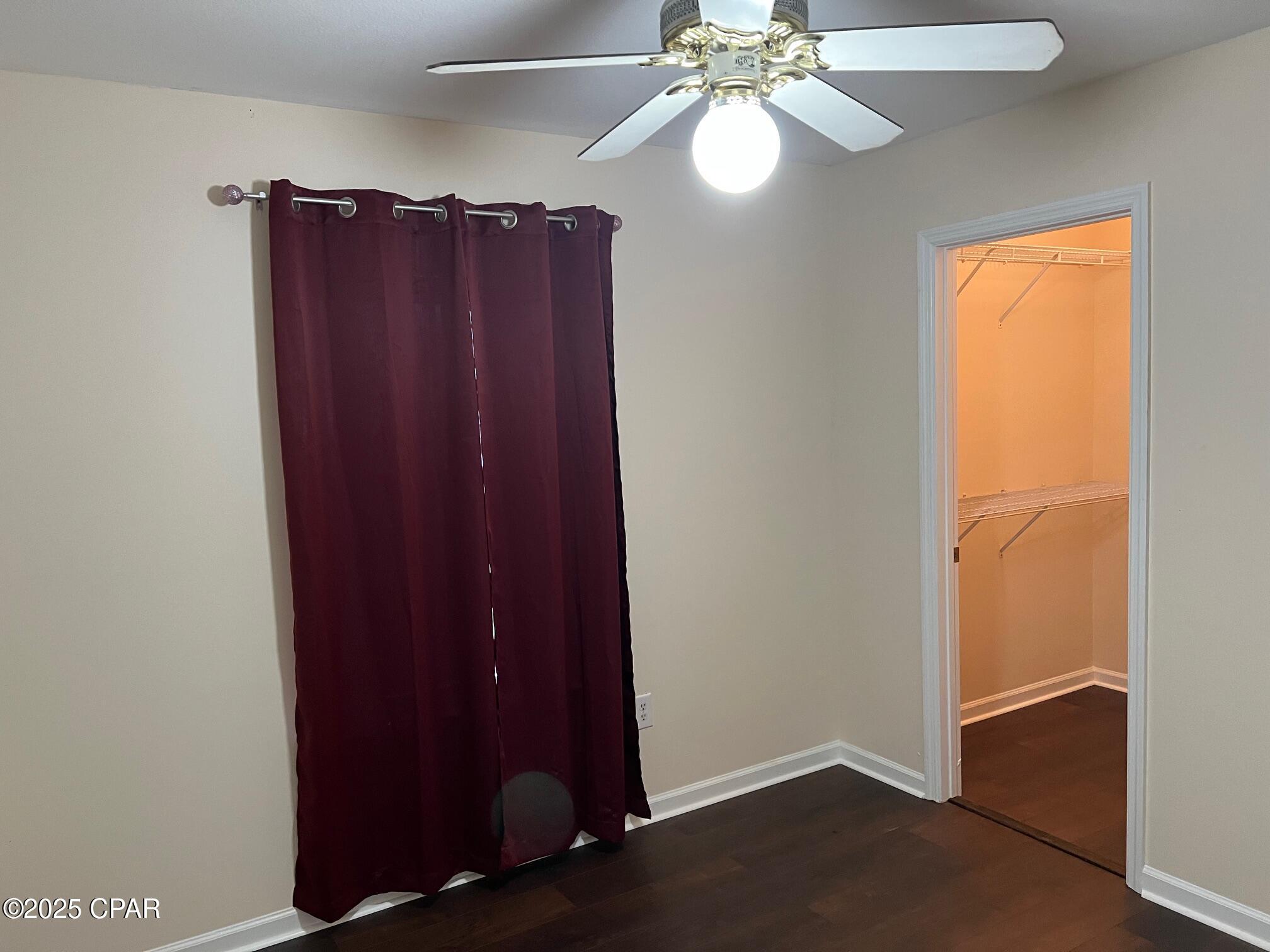 Image 11 For 1251 Oak Avenue