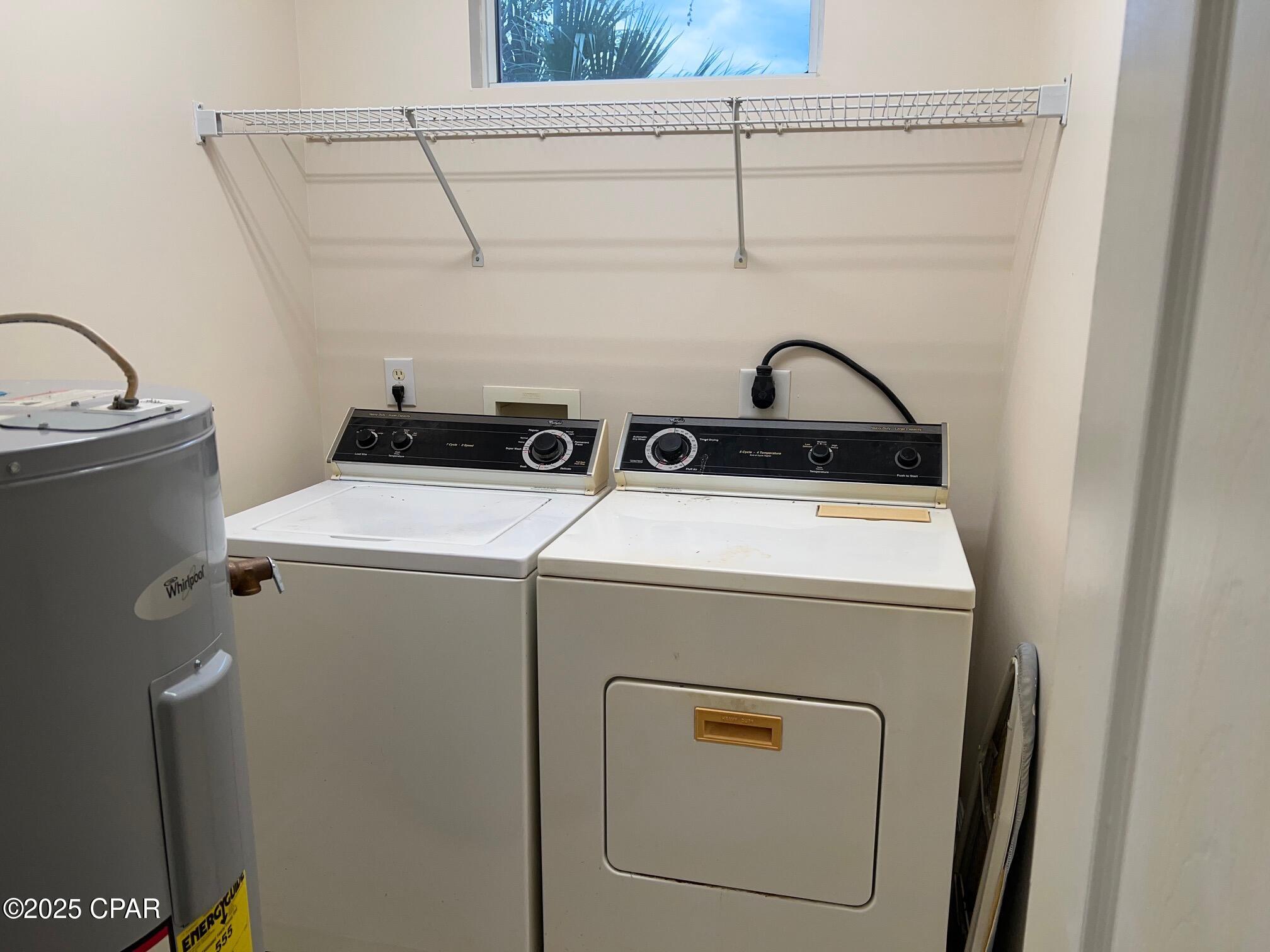 Image 7 For 1251 Oak Avenue