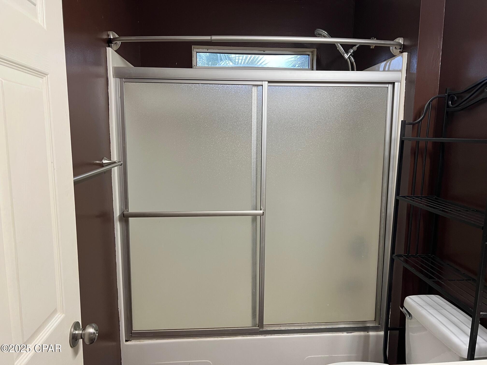 Image 9 For 1251 Oak Avenue