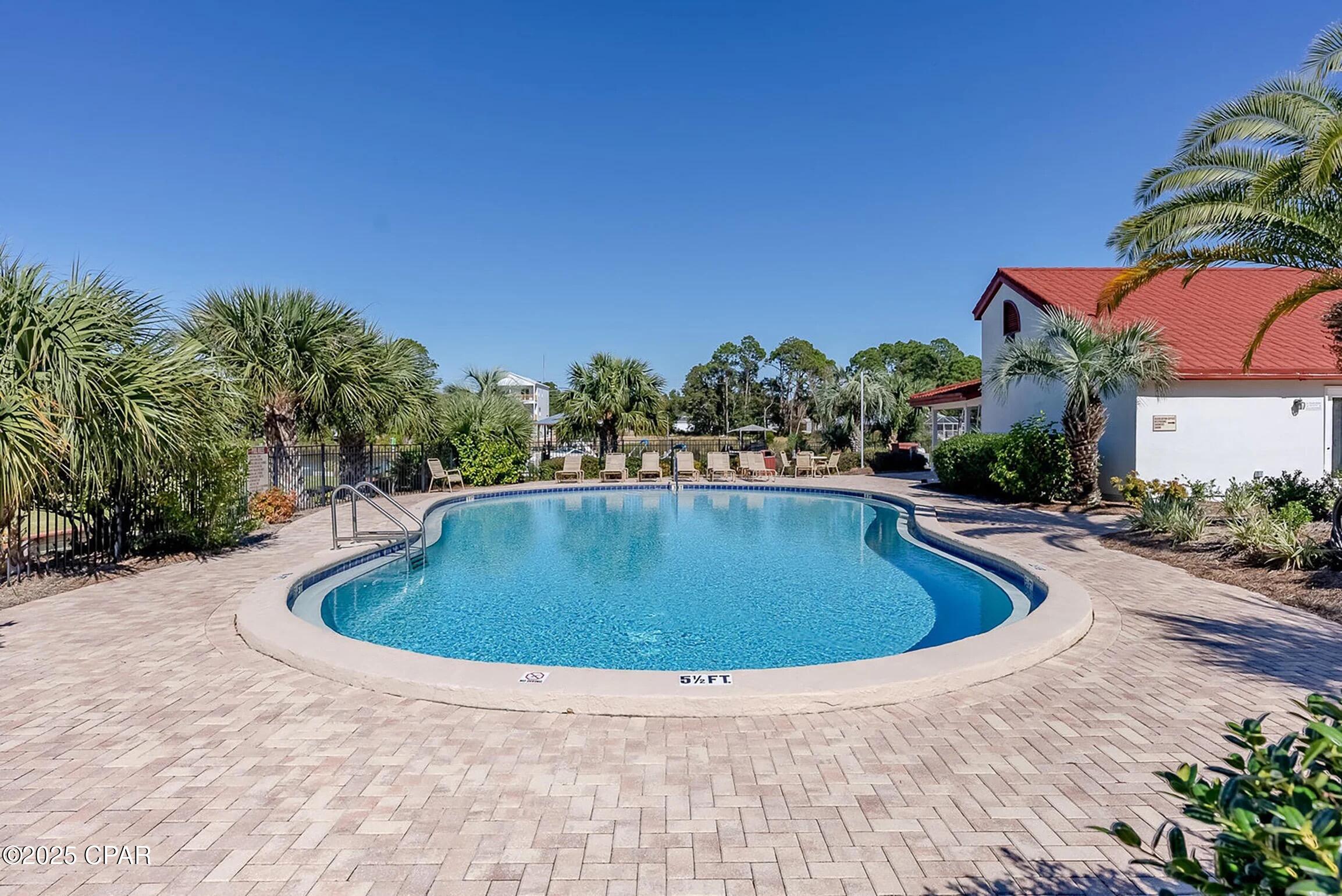 Image 24 For 8730 Thomas Drive 1211c