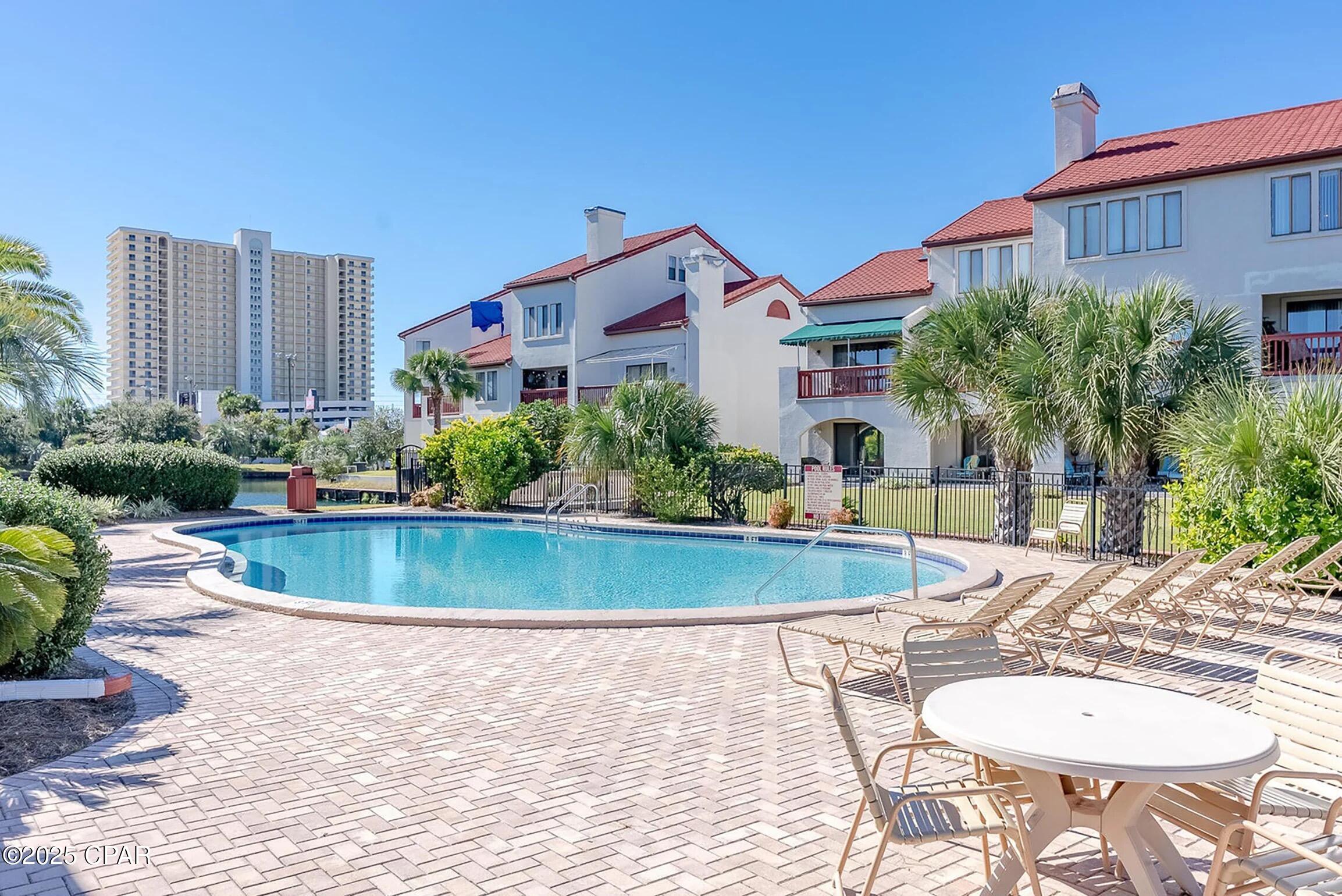 8730 Thomas Drive 1211C