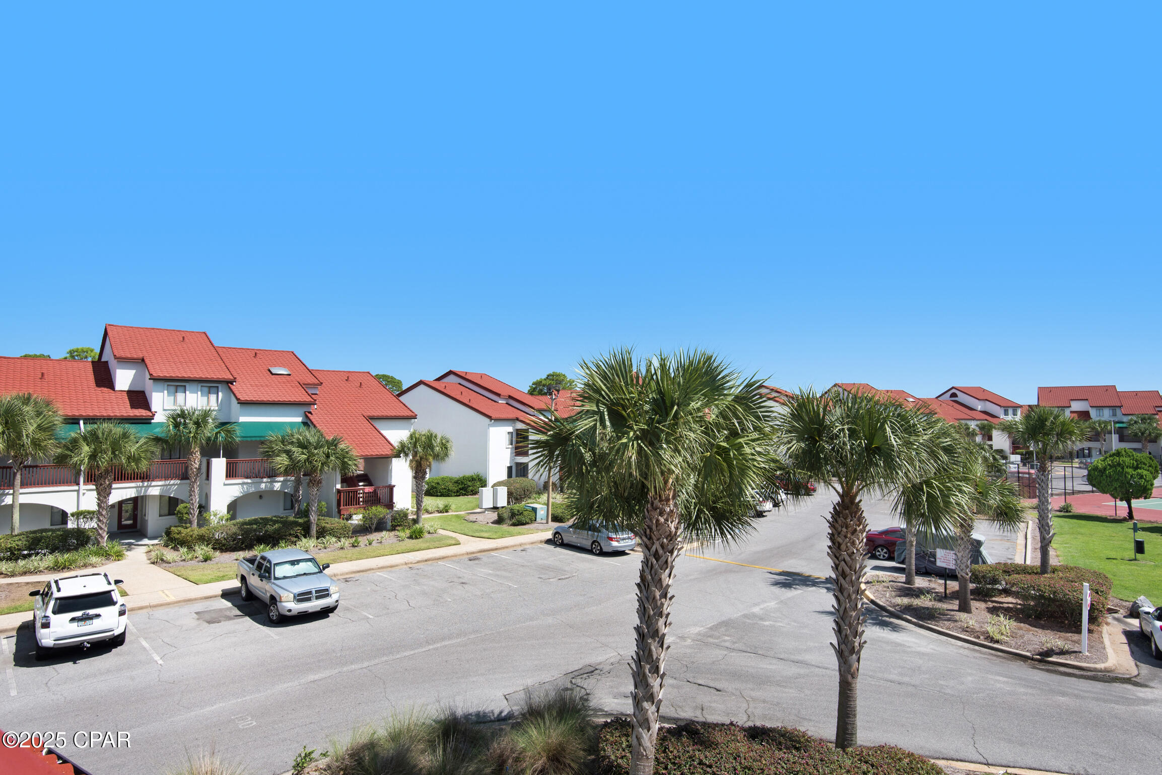 Image 7 For 8730 Thomas Drive 1211c