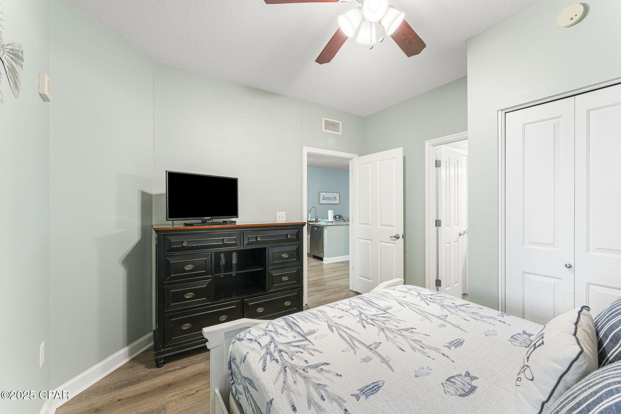 Image 12 For 9900 Thomas Drive 228