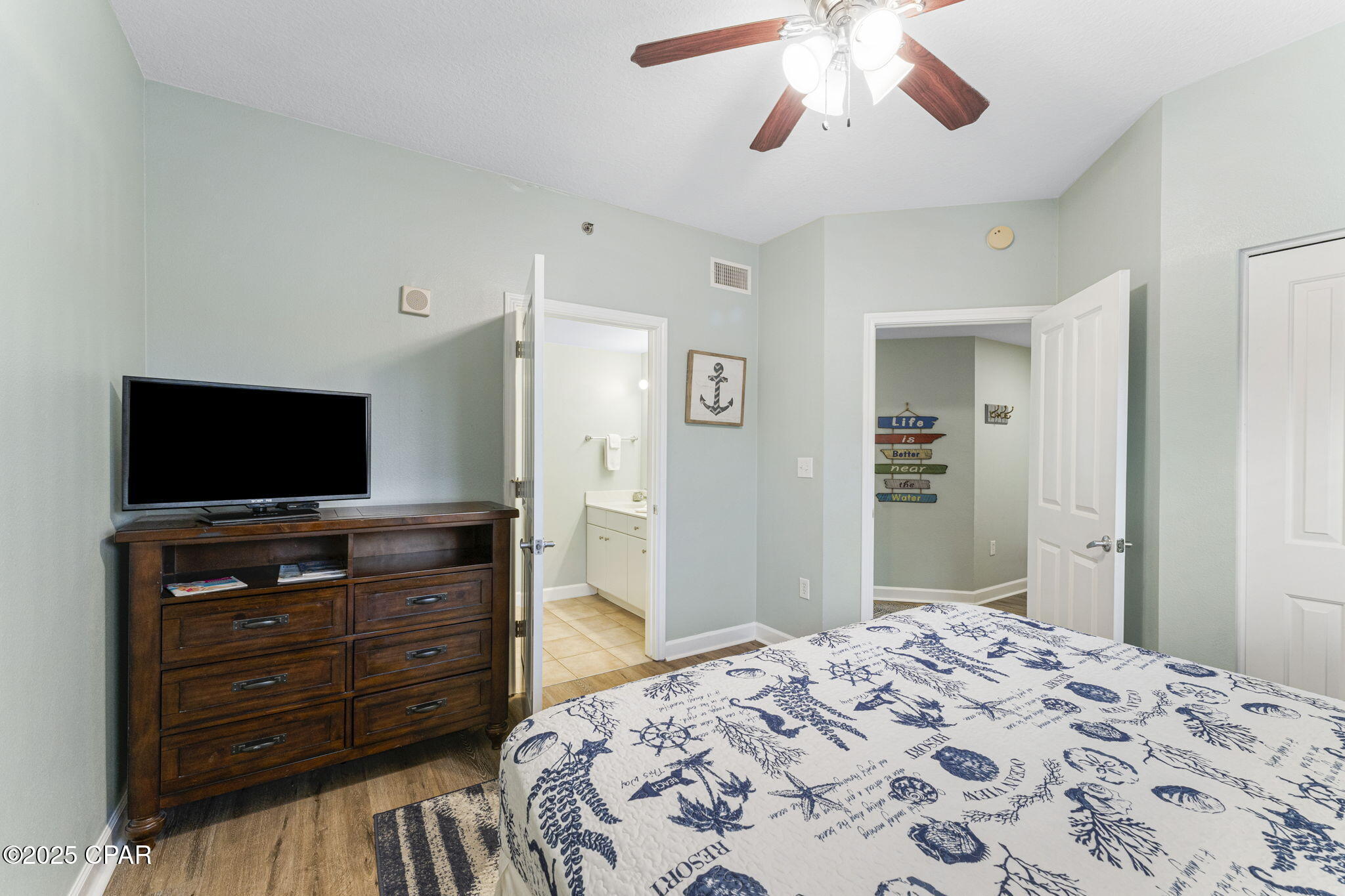 Image 7 For 9900 Thomas Drive 228