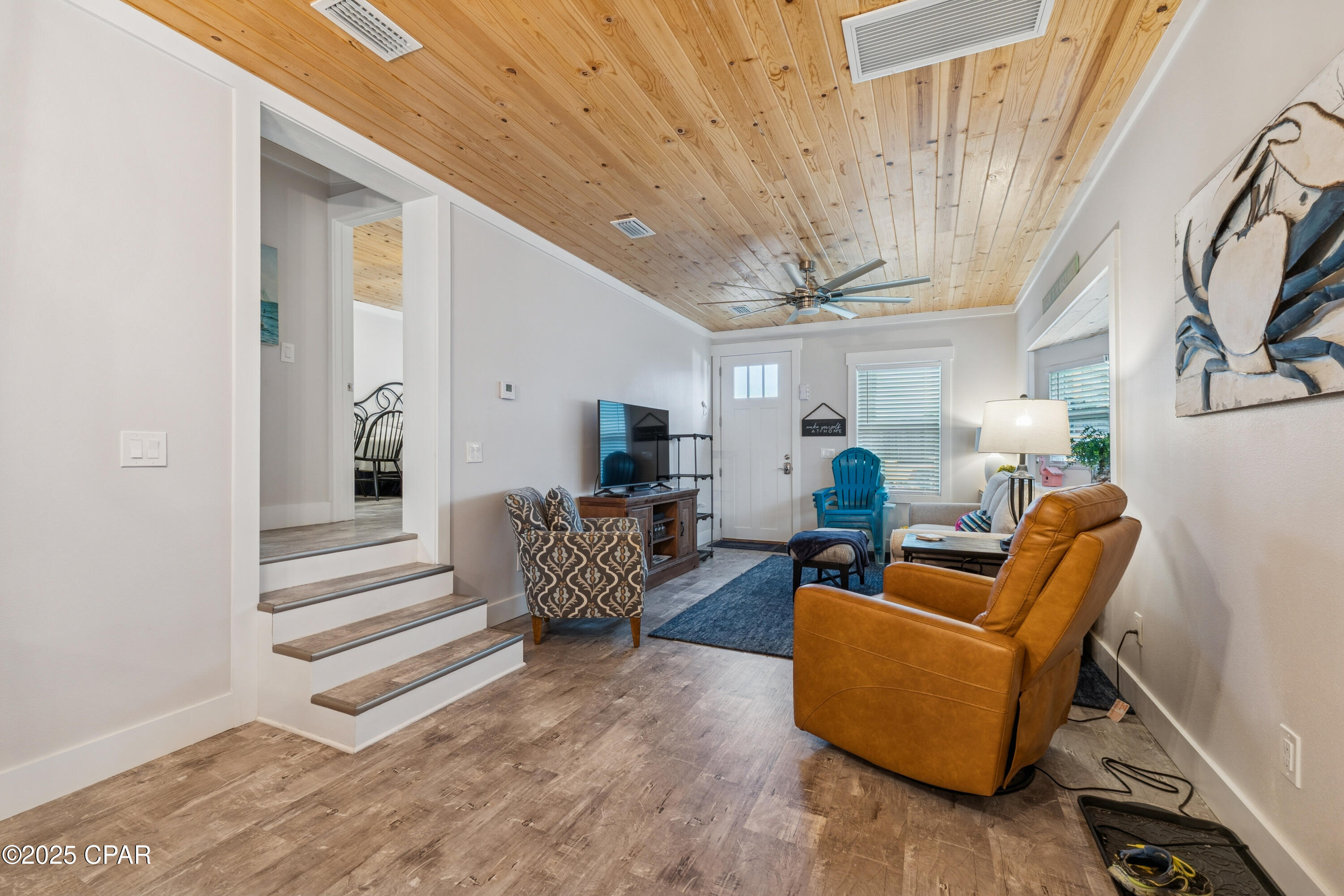 Image 7 For 608 Seabreeze Drive