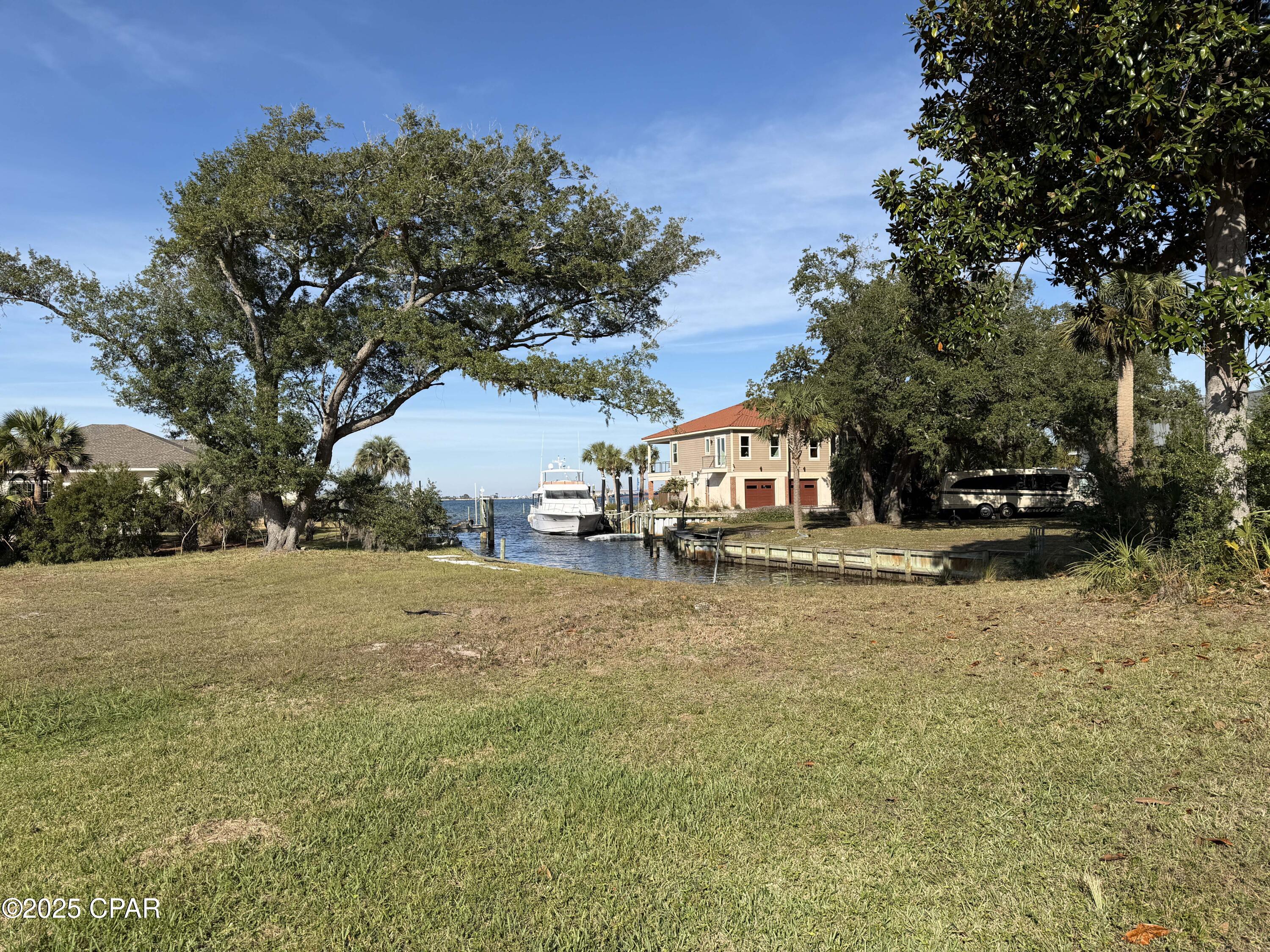 Image 7 For 2327 Magnolia Drive