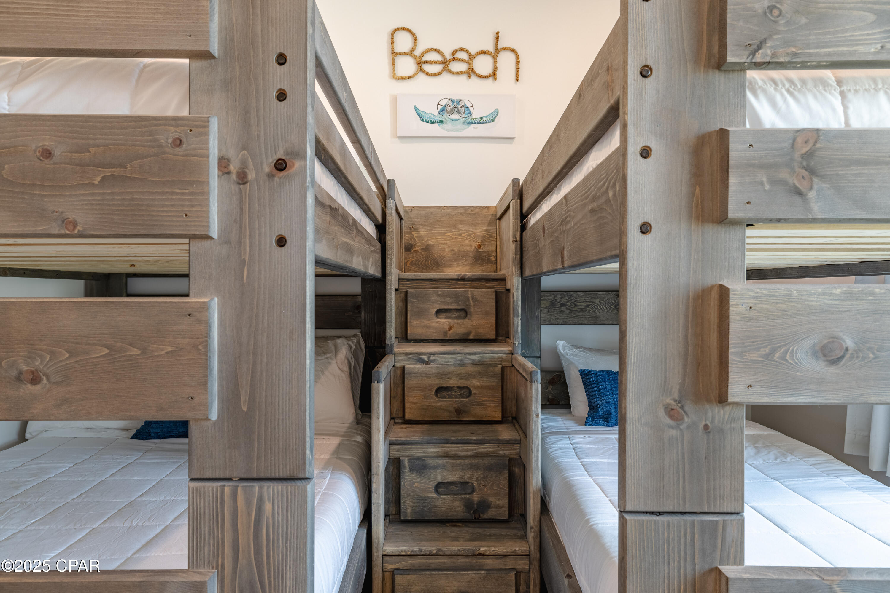 Image 24 For 612 Palm Beach Drive