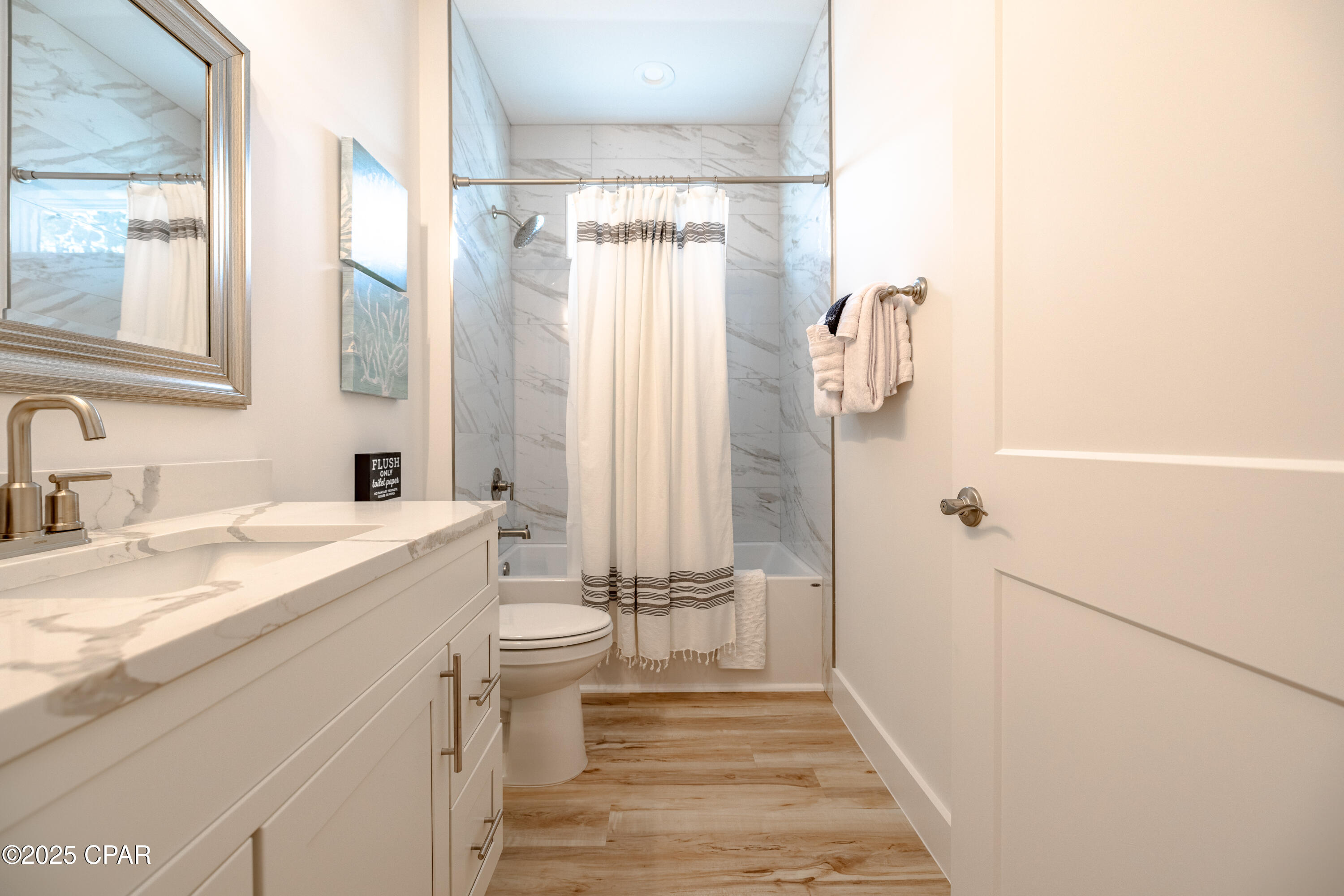 Image 30 For 612 Palm Beach Drive