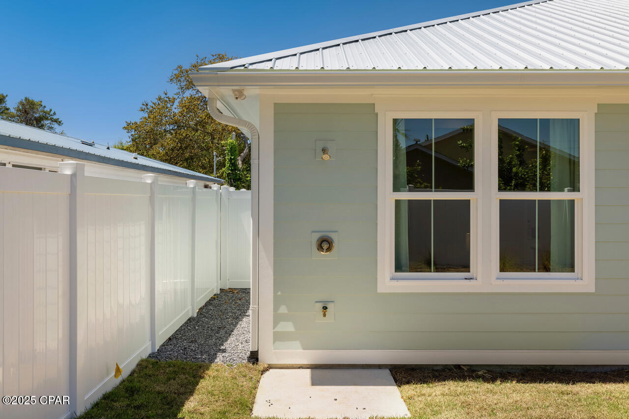 Image 37 For 612 Palm Beach Drive