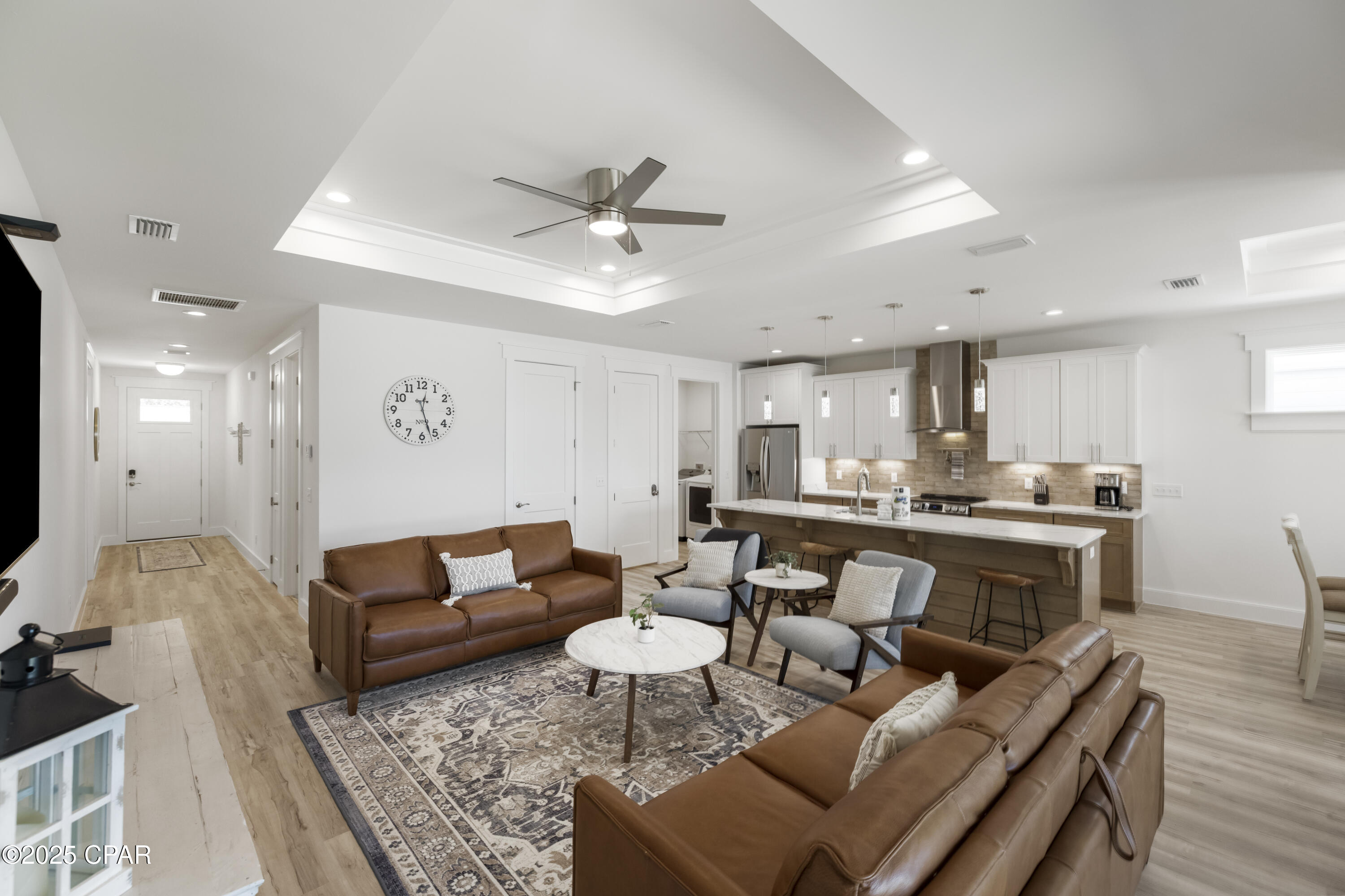 Image 8 For 612 Palm Beach Drive