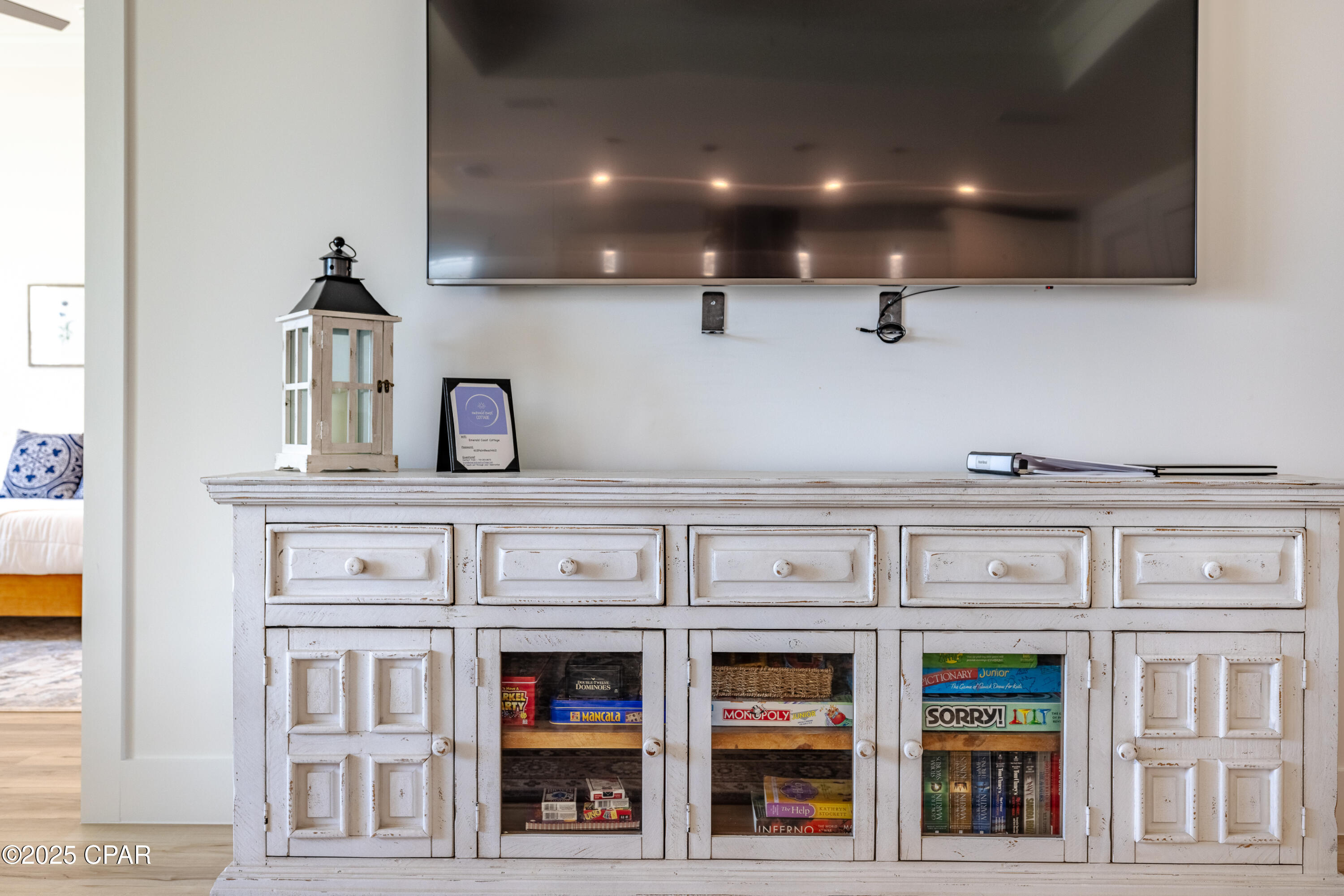 Image 9 For 612 Palm Beach Drive