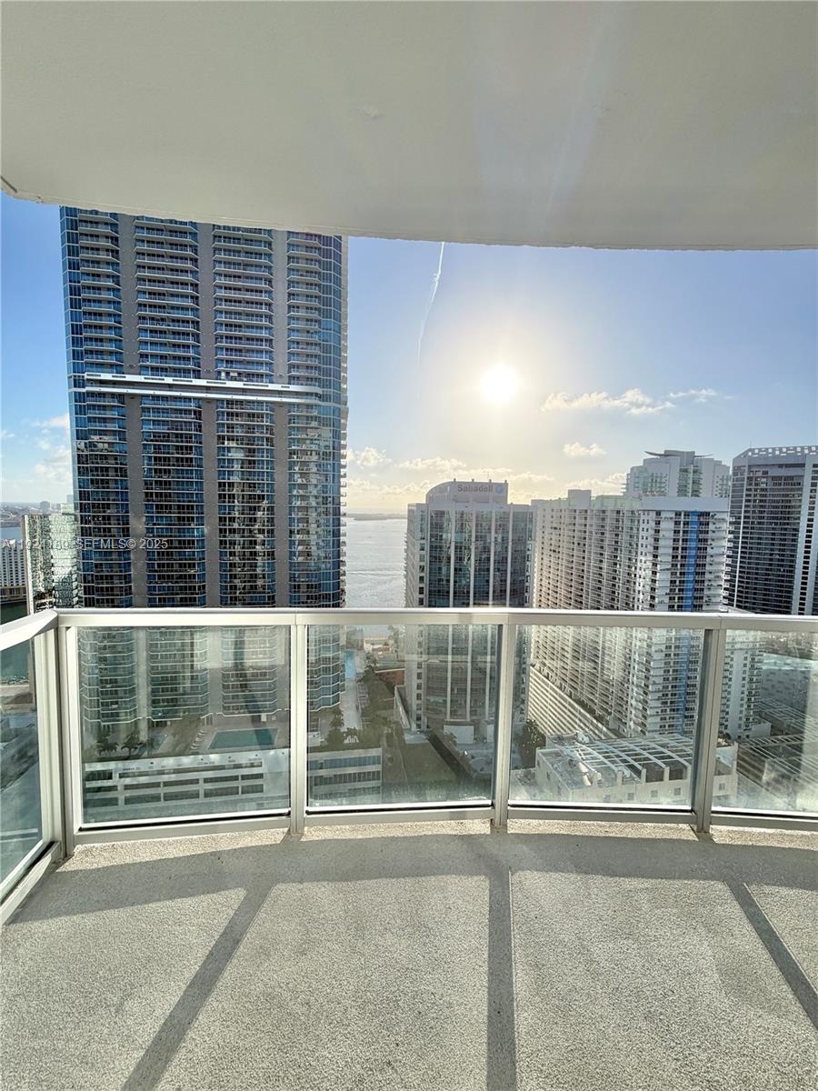 Condo for Rent in Miami, FL