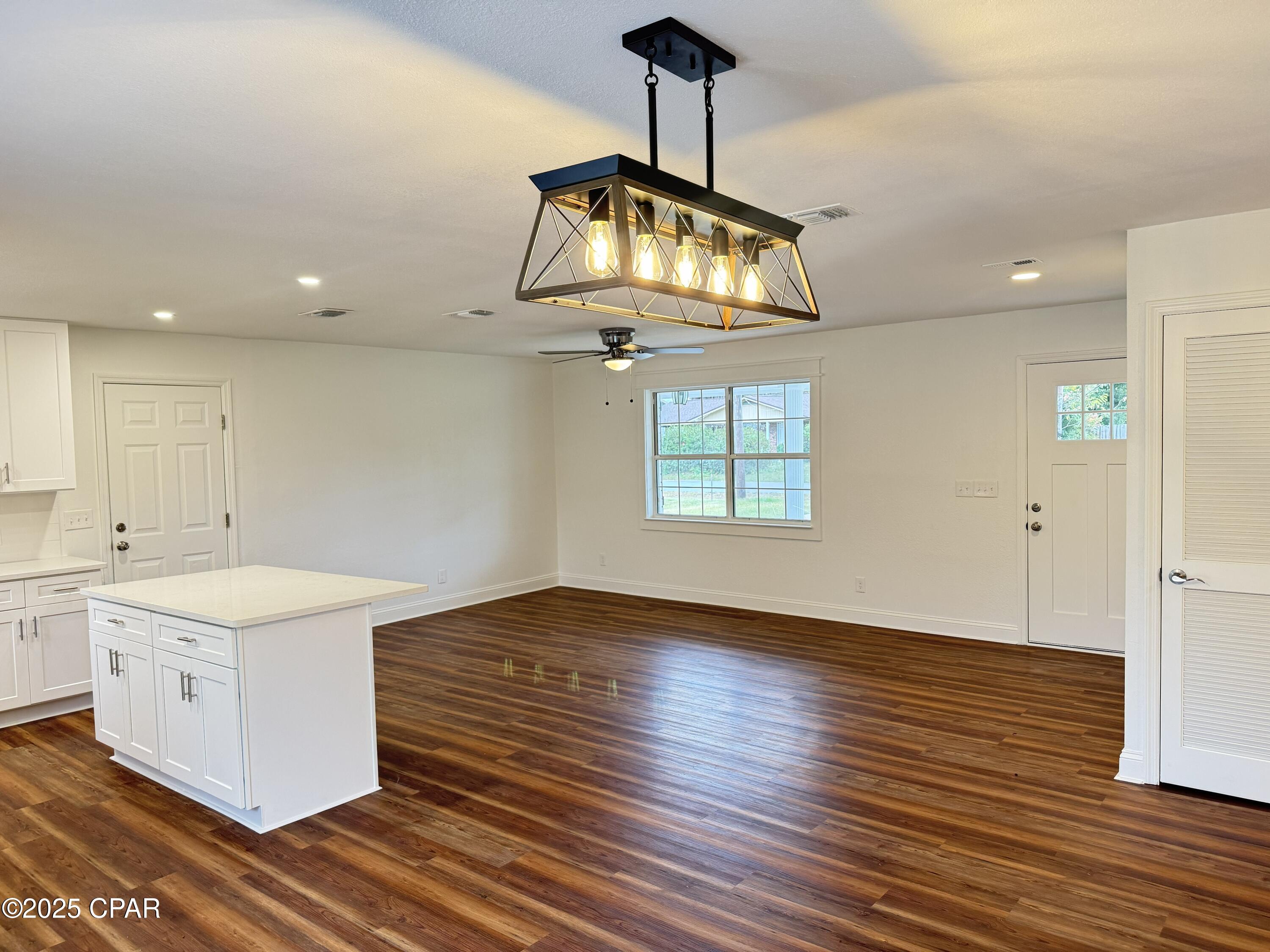 Image 4 For 312 Missouri Avenue