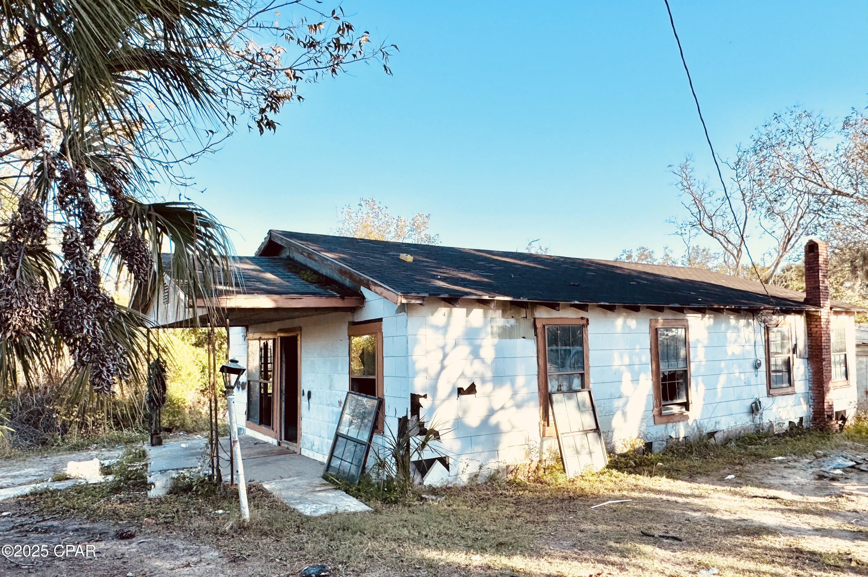 Details for 861 8th Avenue, Graceville, FL 32440