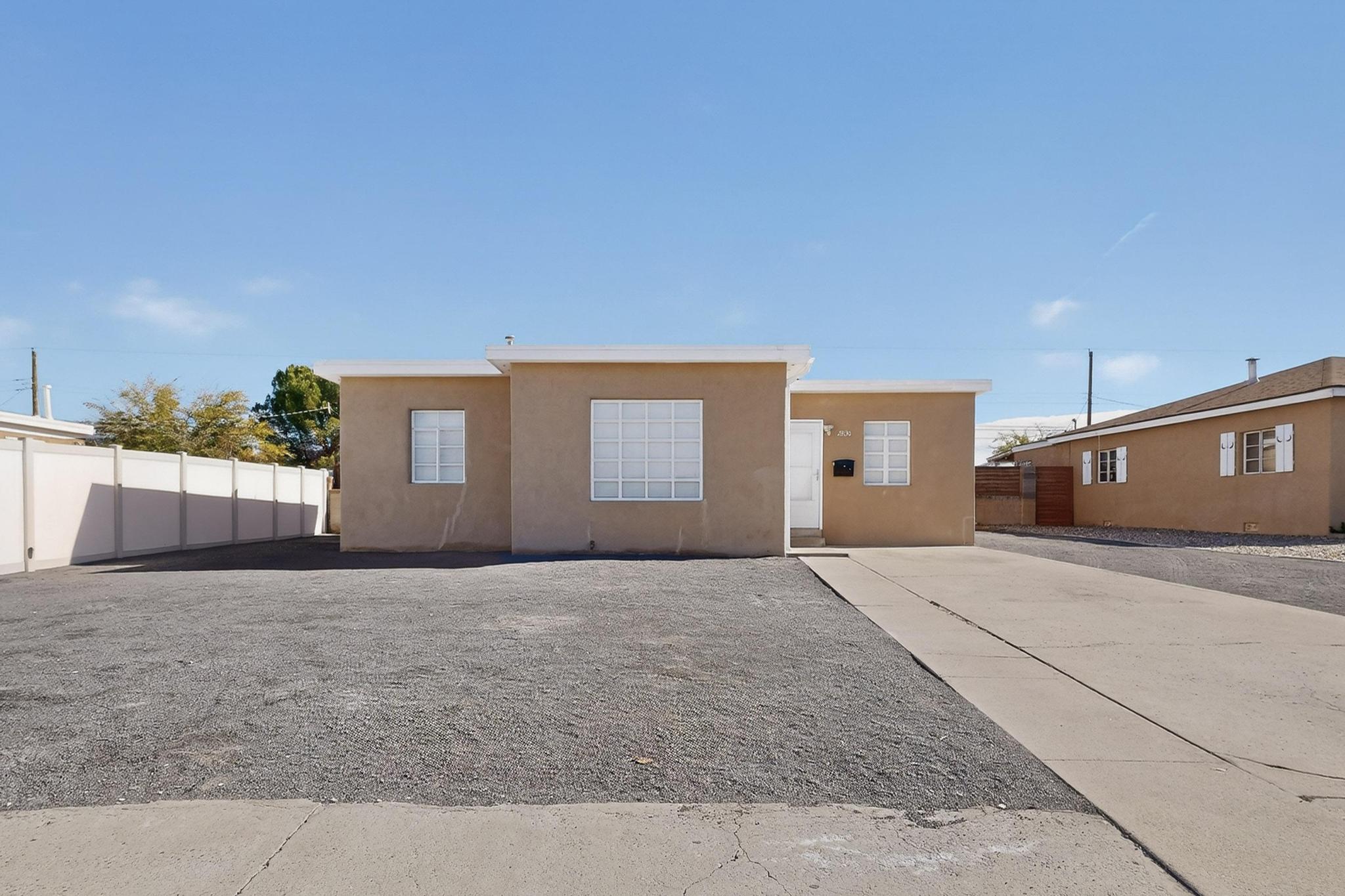 2830 Monroe Street, Albuquerque NM 87110
