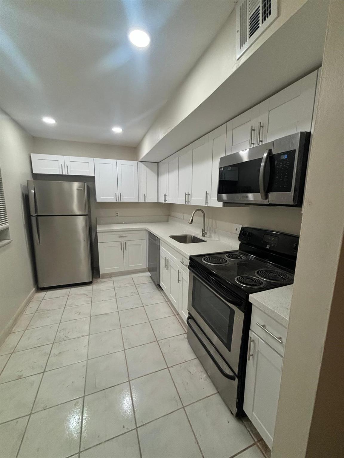 Inverrary Gardens Condo I